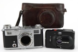 Two cameras comprising a vintage Contax with leather case, Zeiss Ikon Contax serial no 74929 and