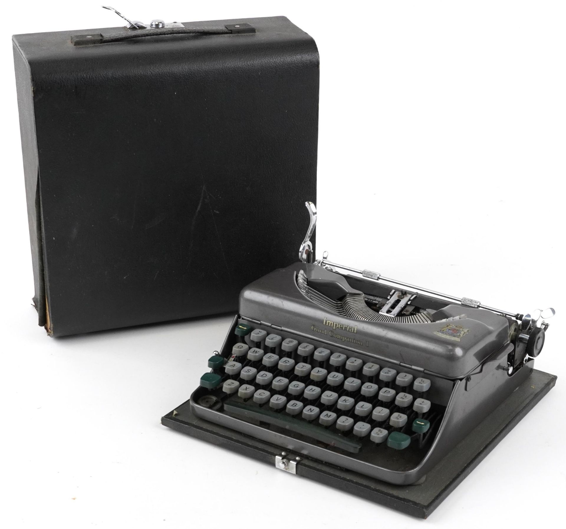 Vintage Imperial typewriter with case : For further information on this lot please visit