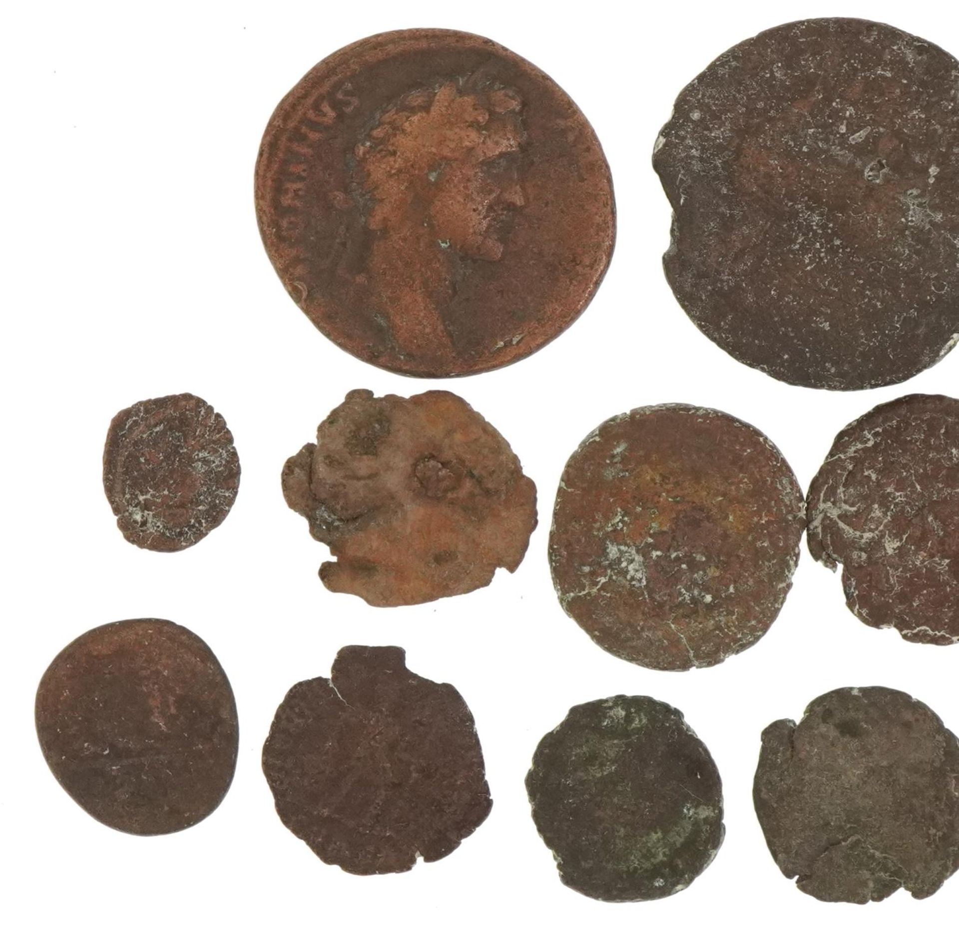 Collection of antiquarian bronze coinage : For further information on this lot please visit - Image 5 of 6