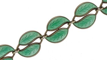 David Andersen, Norwegian 925S sterling silver green enamel leaf bracelet, 18cm in length, 13.3g