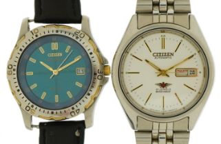 Citizen, two gentlemen's Citizen wristwatches comprising Citizen automatic with day/date aperture