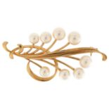 14ct gold Mikimoto pearl floral brooch, 5.5cm wide, 9.9g