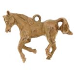 9ct gold horse charm, 2.9cm wide, 8.2g