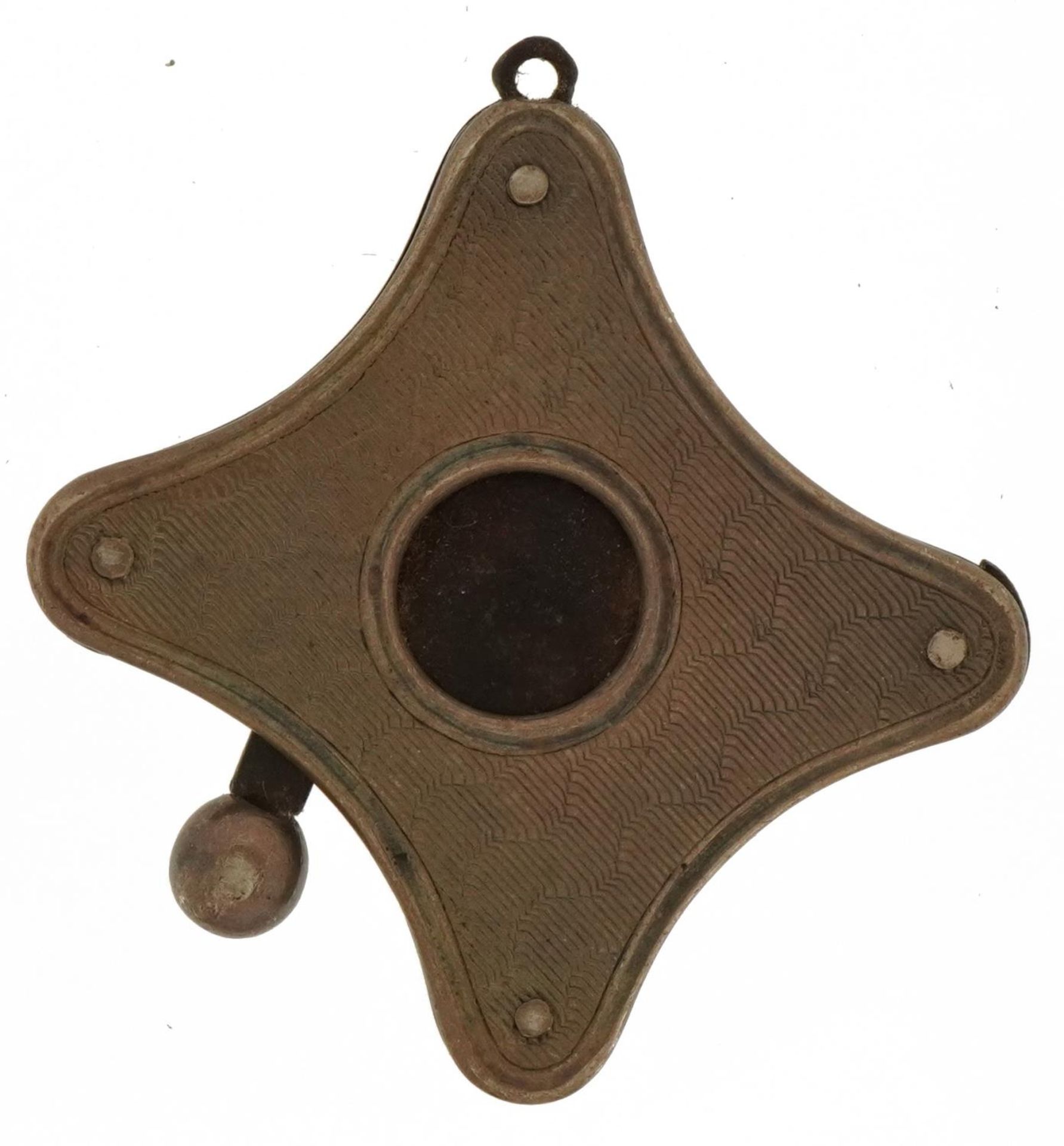 Unmarked silver engine turned cigar cutter, 2.7cm wide, 9.8g