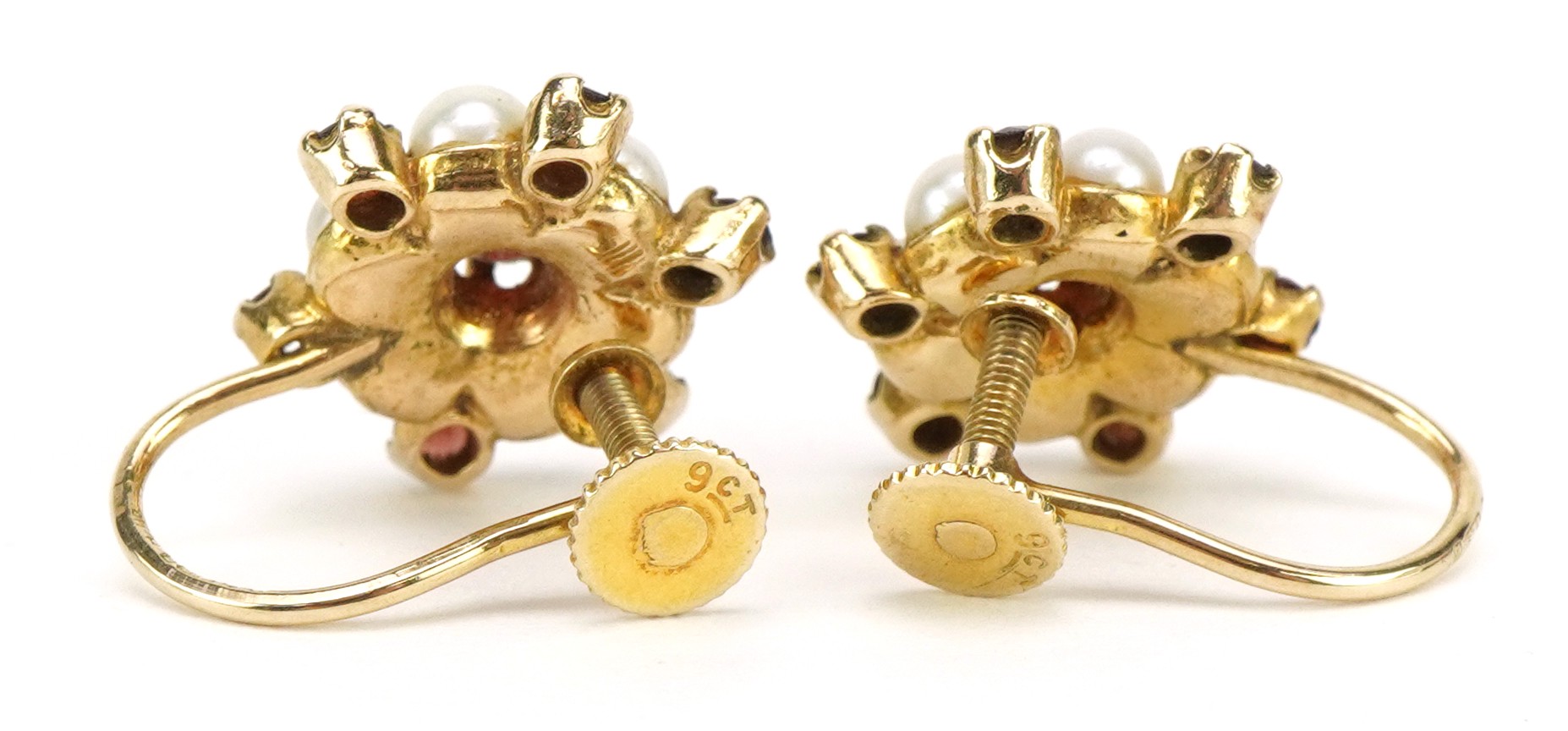 Pair of 9ct gold garnet and pearl flowerhead earrings with screw backs, 1.3cm wide, 4.4g - Image 2 of 3