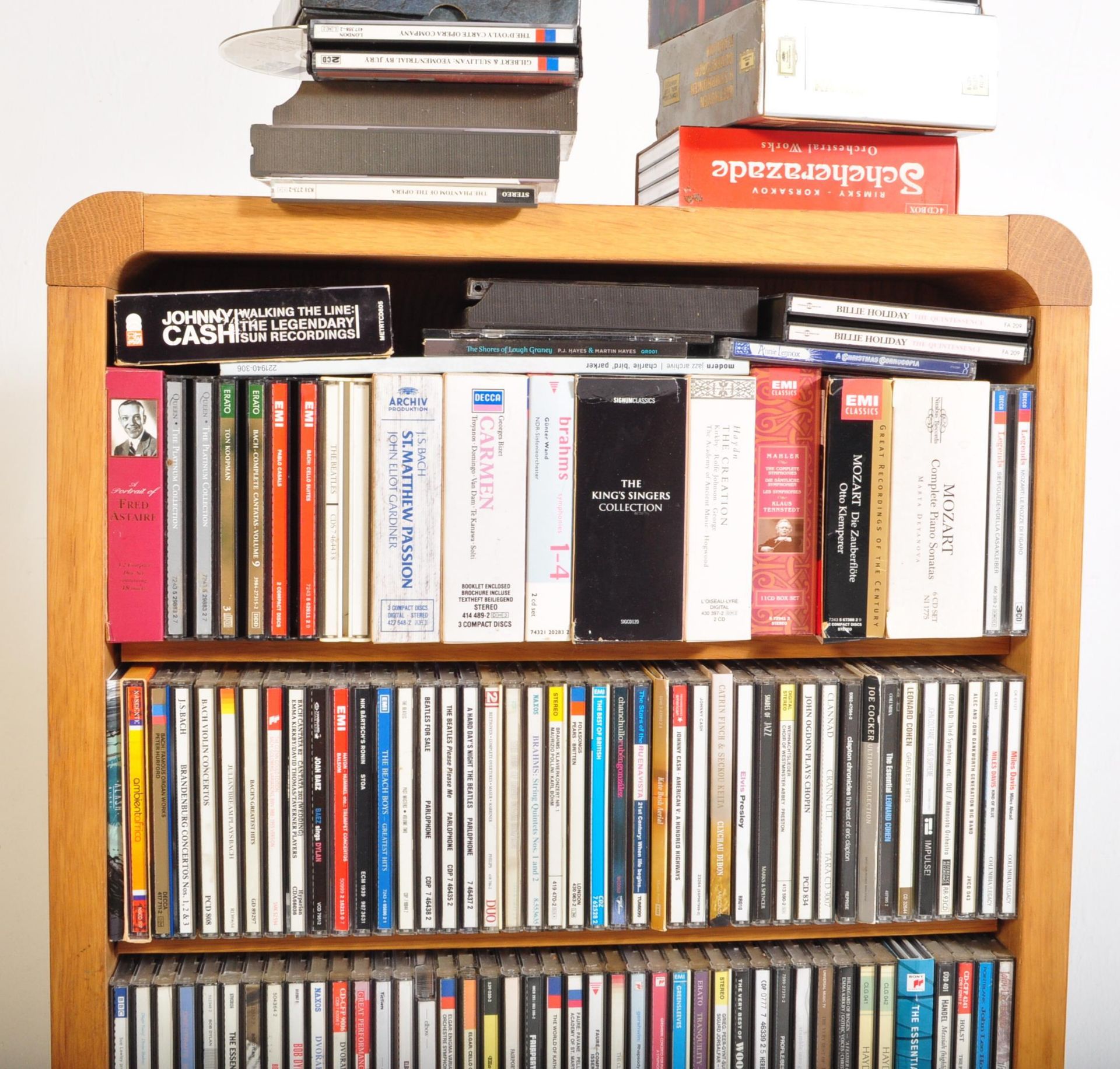 LARGE COLLECTION OF CD'S - Image 4 of 5