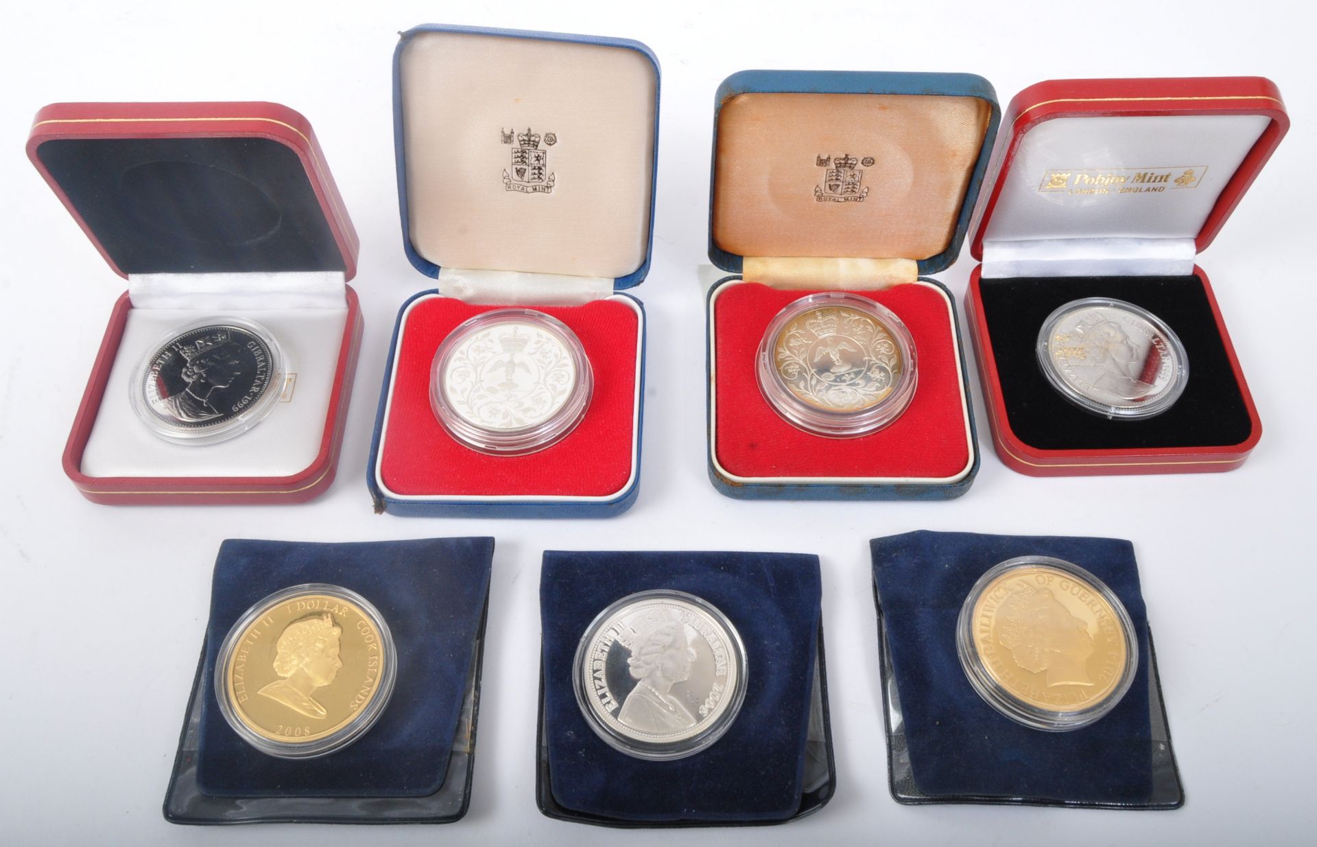 ASSORTMENT OF UK COMEMORATIVE SILVER COINS - Image 5 of 5