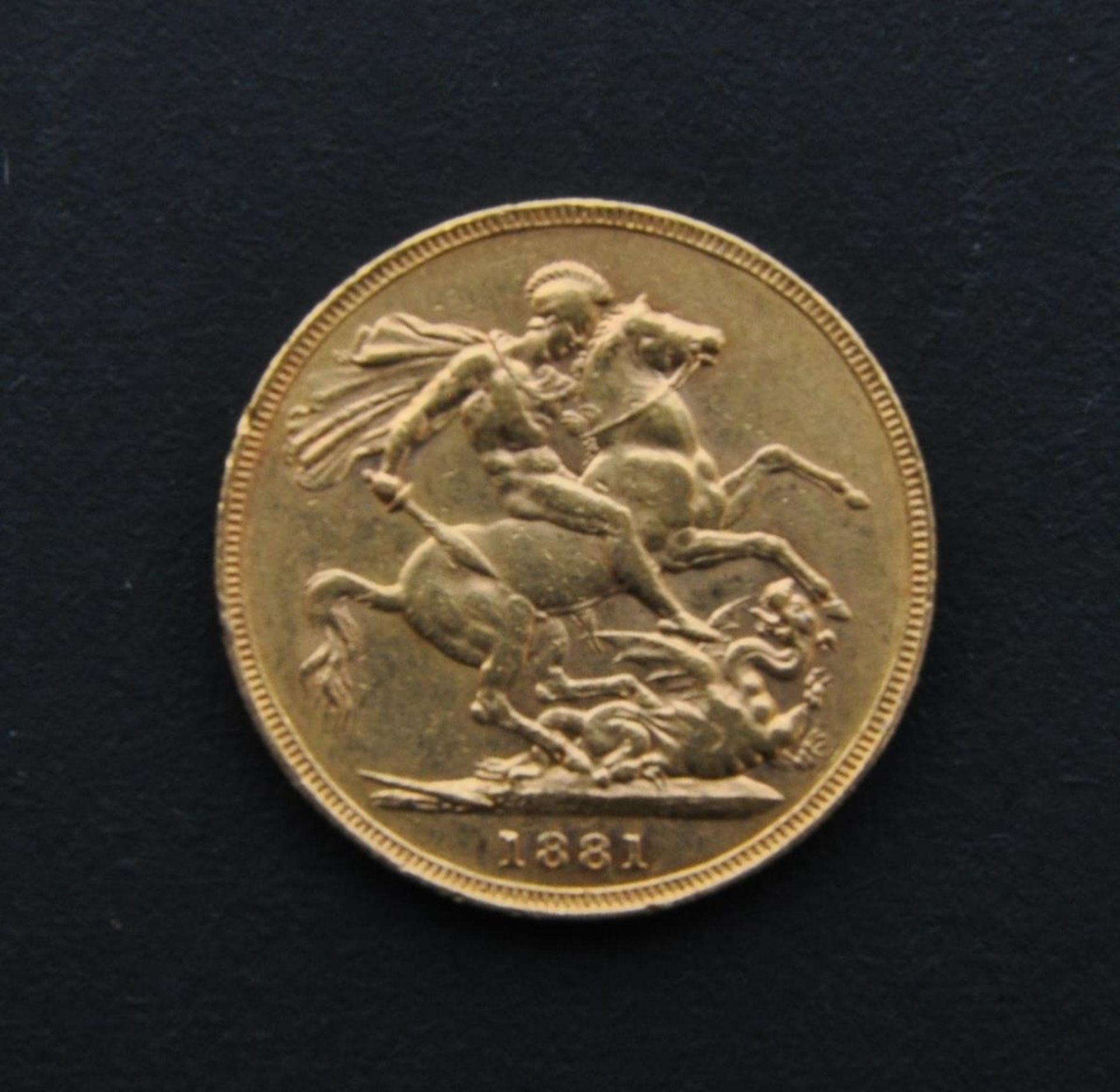 1881 QUEEN VICTORIA 22CT GOLD SOVEREIGN COIN - Image 2 of 2