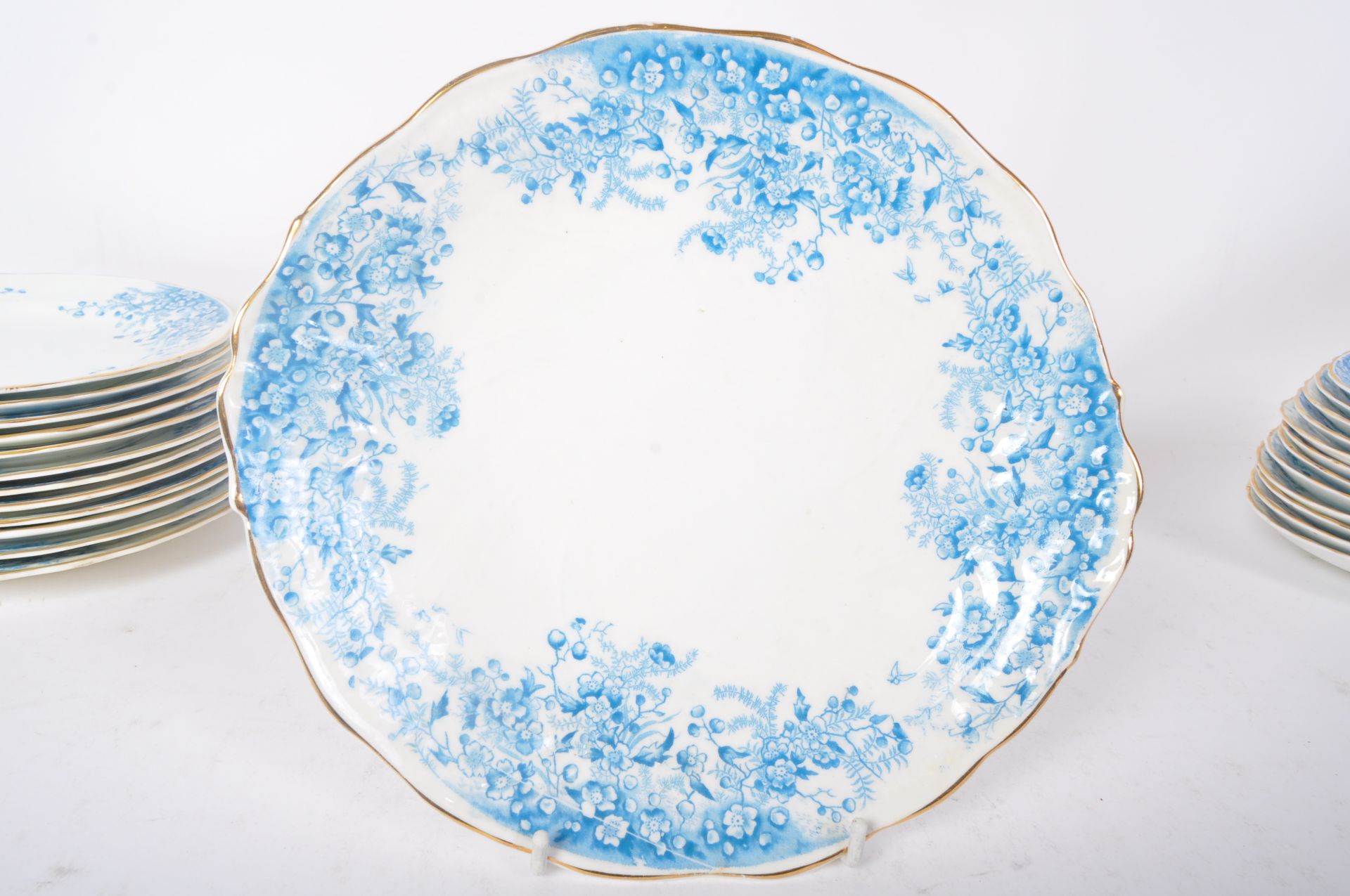VICTORIAN BLUE & WHITE H.M WILLIAMSON & SONS CHINA TEA SET - Image 5 of 6