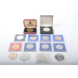COLLECTION OF UK COMMEMORATIVE COINS & MEDALS