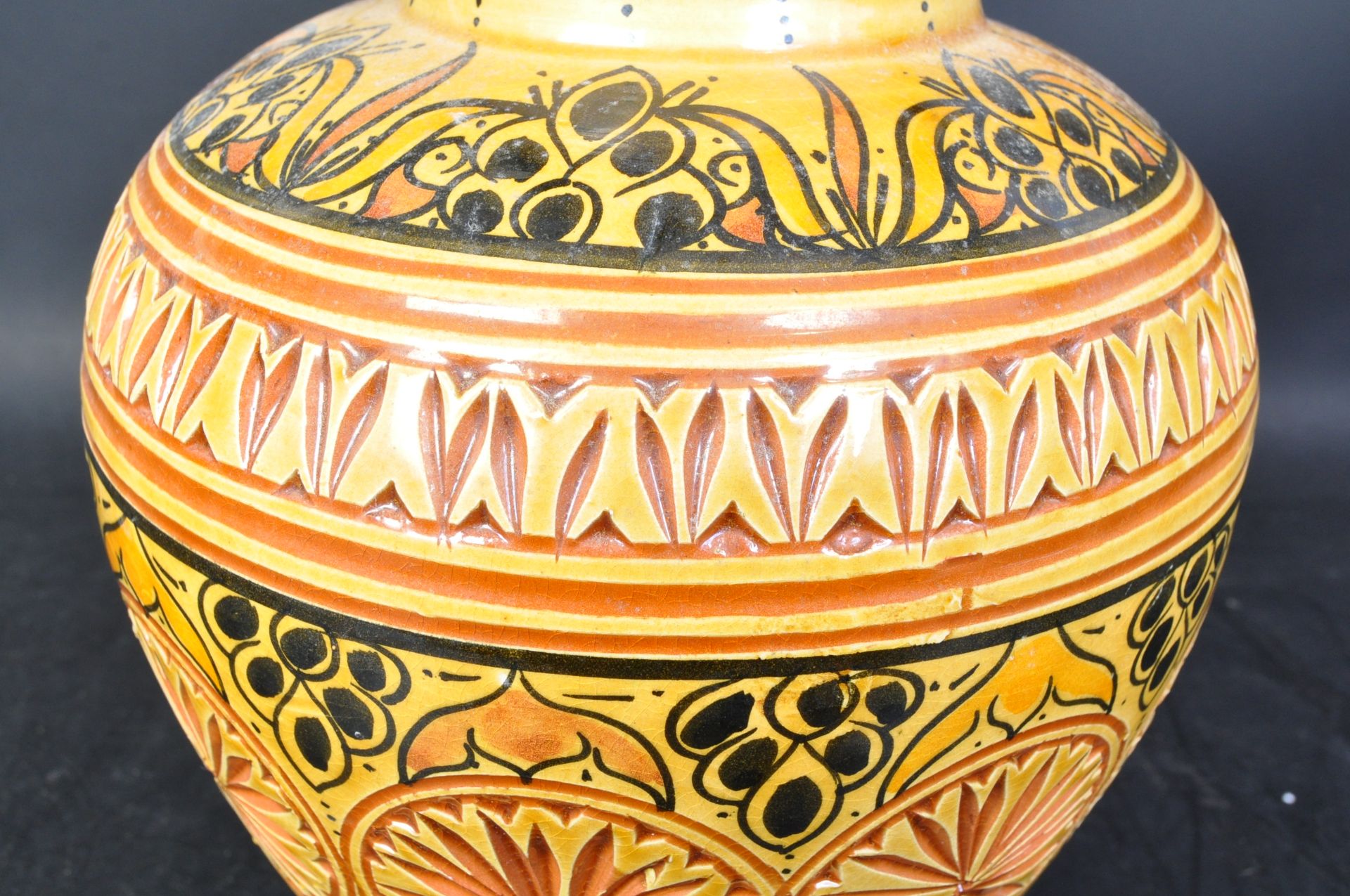 VINTAGE MOROCCAN 'SAFI' POTTERY VASE - Image 2 of 6