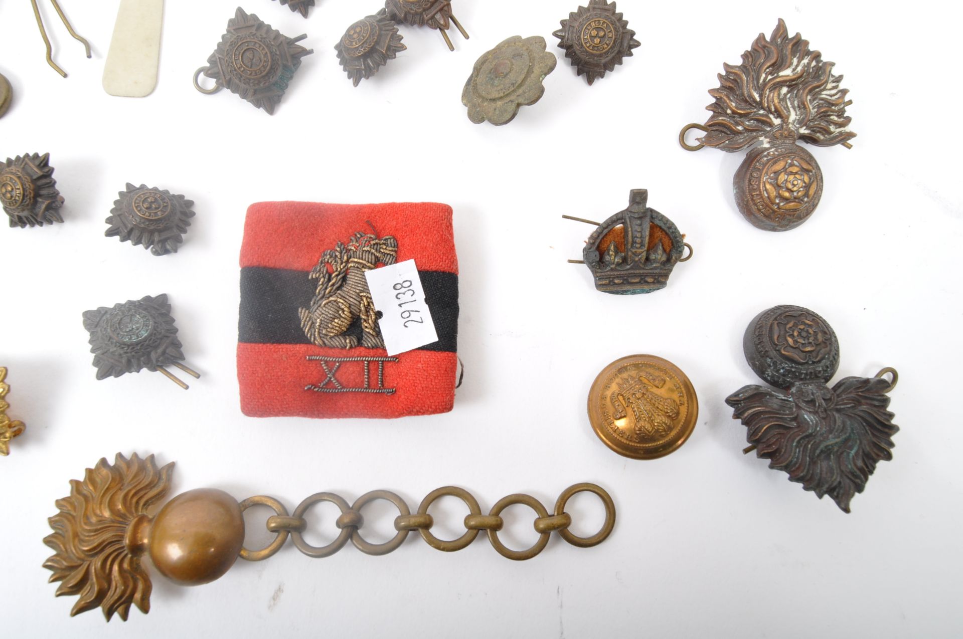 COLLECTION OF ROYAL FUSILIERS REGIMENTAL MILIRARY BUTTONS - Image 5 of 6