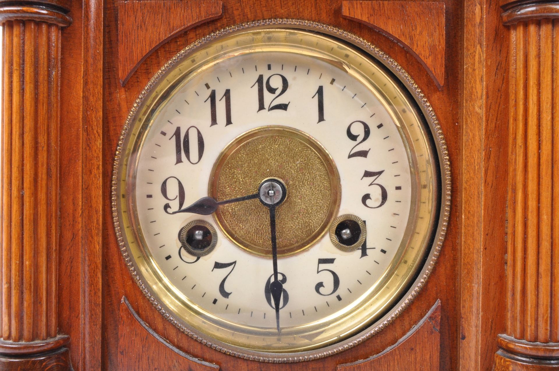 VICTORIAN MAHOGANY EIGHT DAY MANTEL CLOCK - Image 4 of 5