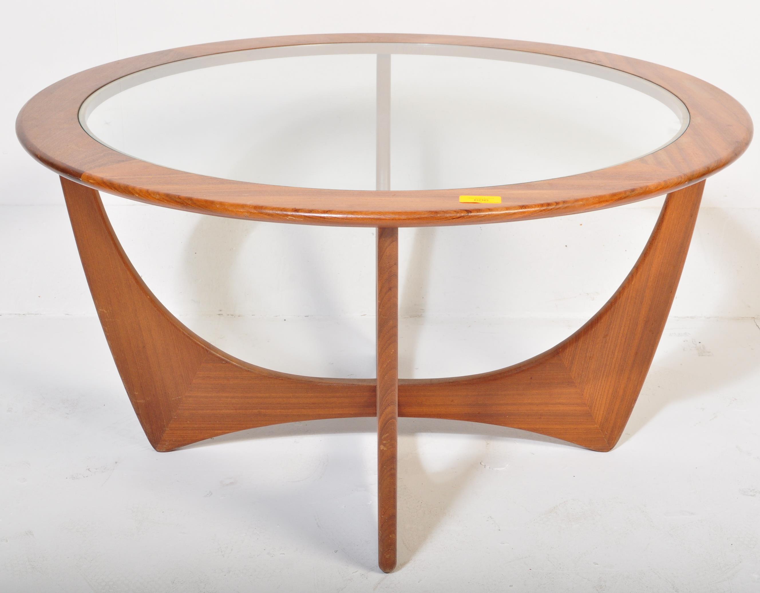 VICTORI B WILKINS G-PLAN TEAK WOOD ATOMIC COFFEE TABLE - Image 2 of 5