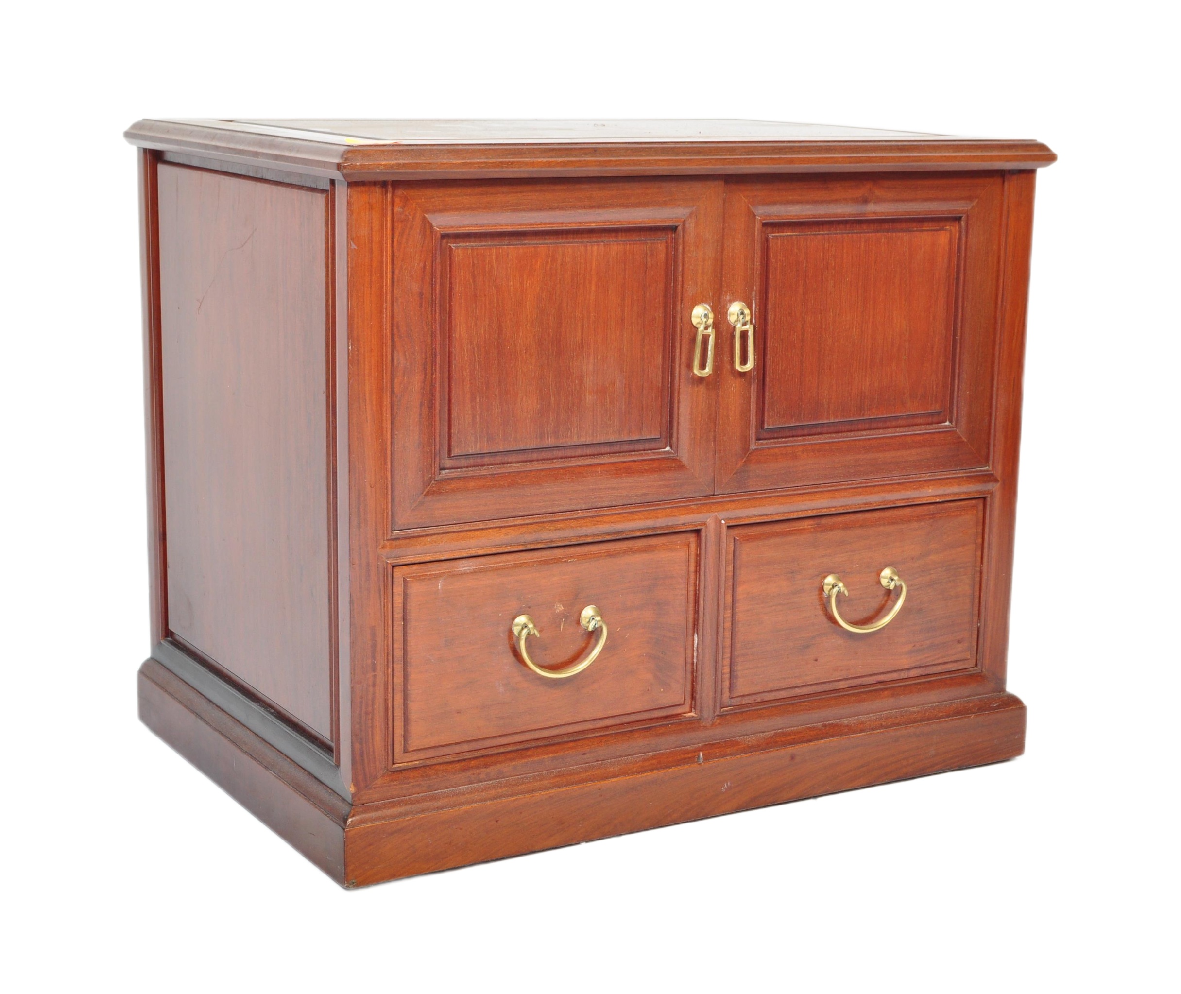 20TH CENTURY CHINESE HARDWOOD SIDE CABINET