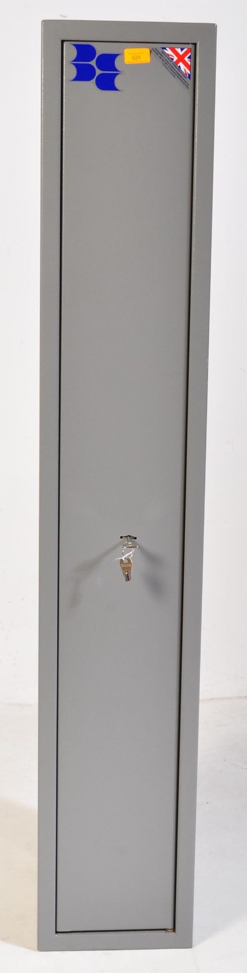 BRATTONSOUNDS - CONTEMPORARY METAL GUN SAFE CABINET - Image 2 of 6