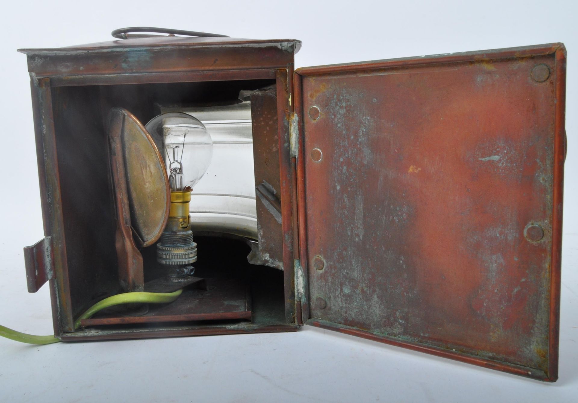 19TH CENTURY SHIP NAVIGATION LIGHT LAMP CONVERSION - Image 4 of 5