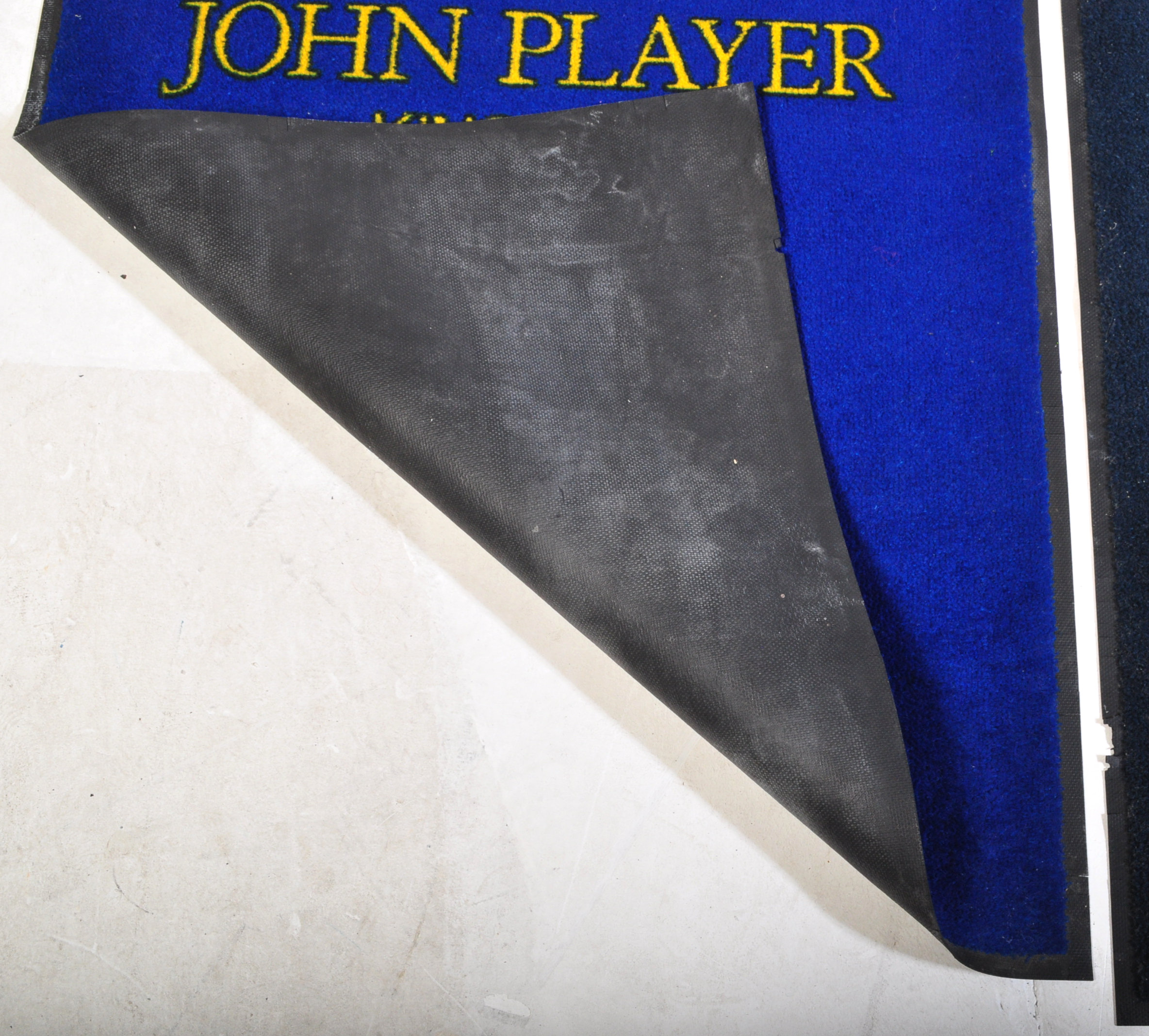 TWO VINTAGE JOHN PLAYER / JPS CARPETS - Bild 4 aus 5