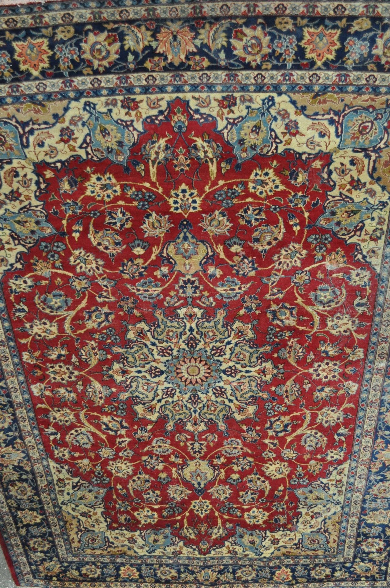 20TH CENTURY PERSIAN HERIZ RUG - Image 2 of 5