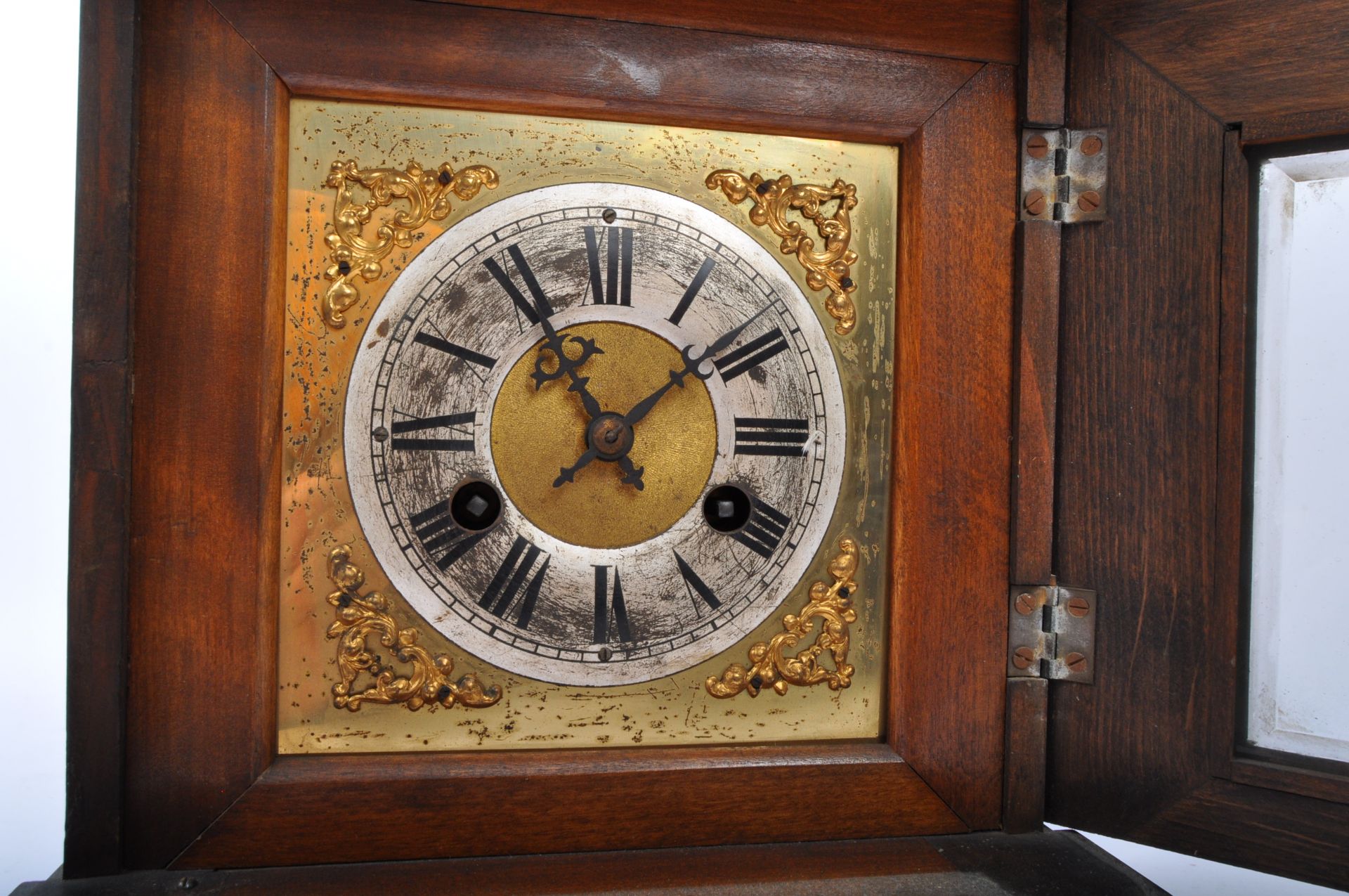 LATE 19TH CENTURY GERMAN WALNUT MAnTEL CLOCK - Image 5 of 6