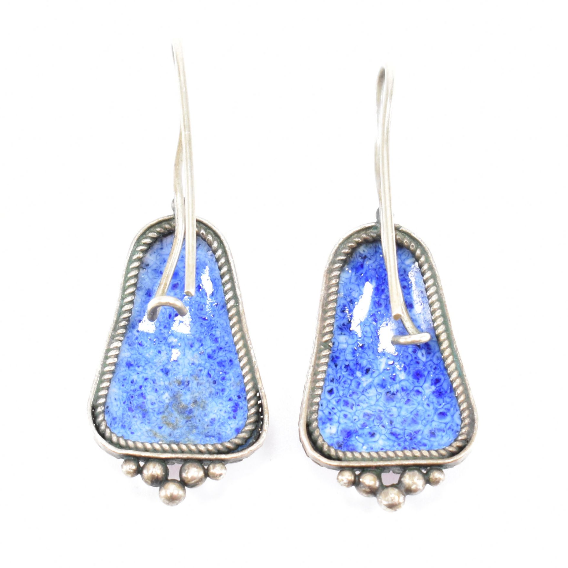 PAIR OF ANTIQUE SILVER & ENAMEL DROP EARRINGS - Image 2 of 2