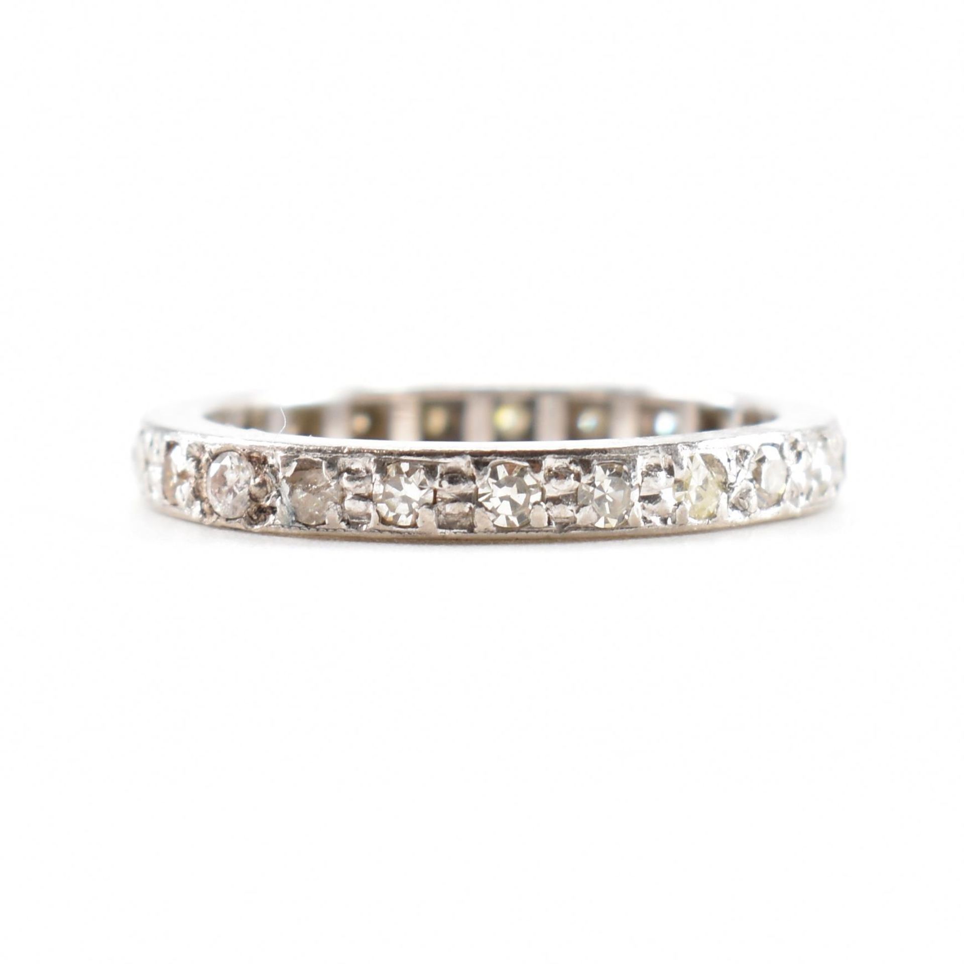 20TH CENTURY PLATINUM & DIAMOND ETERNITY RING - Image 3 of 4