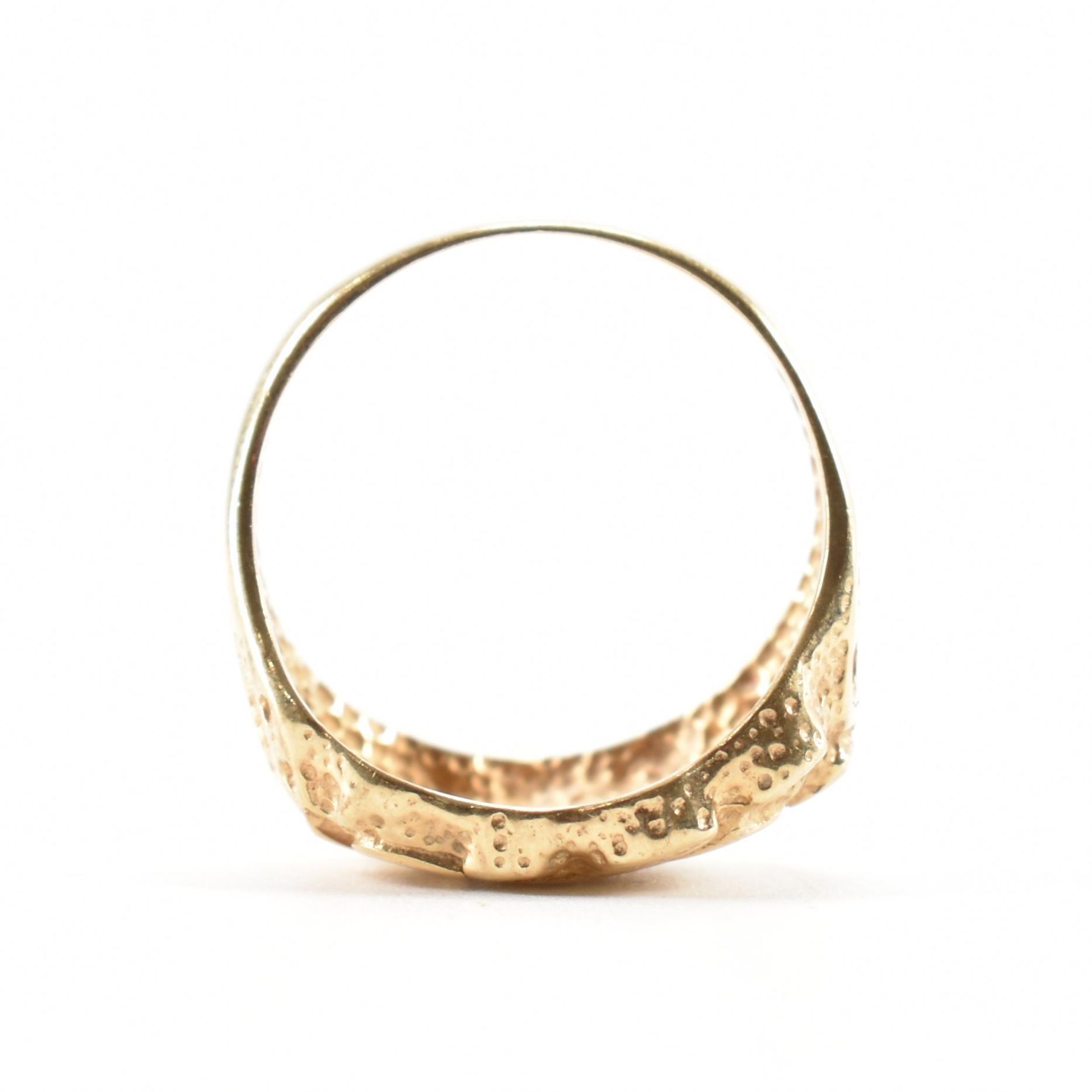 HALLMARKED 9CT GOLD NUGGET RING - Image 6 of 9