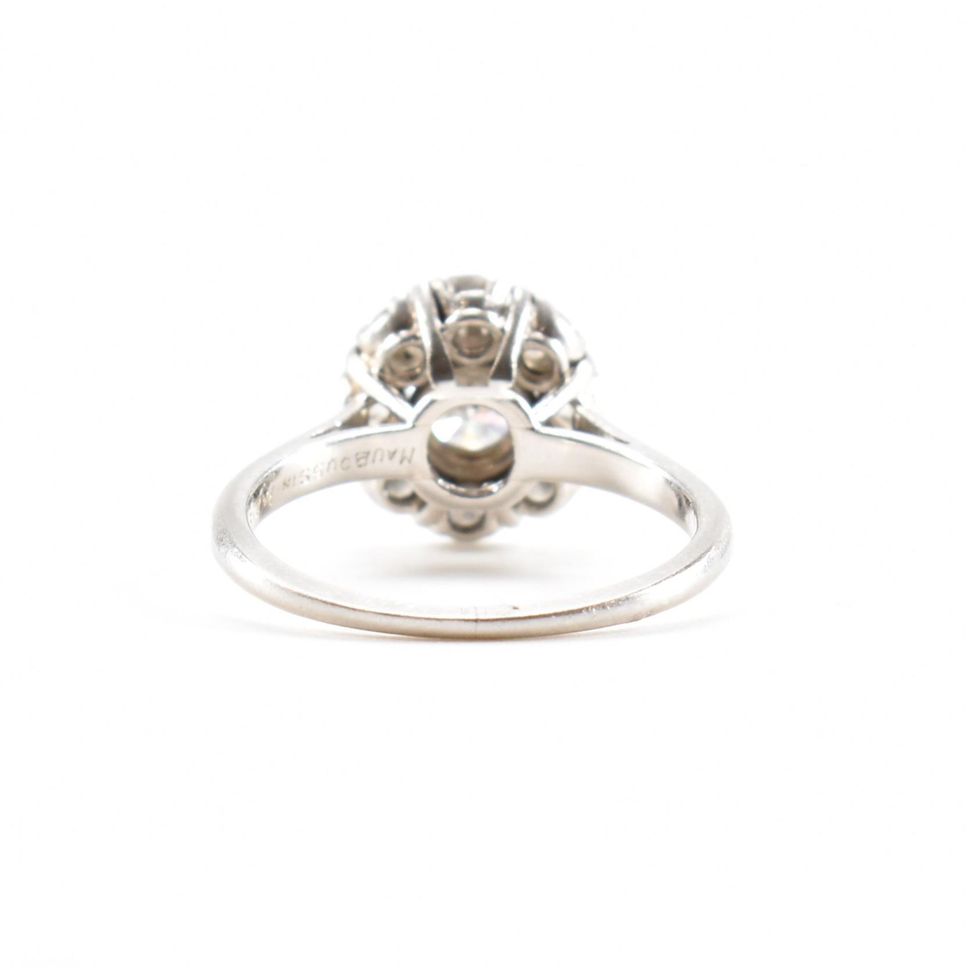 FRENCH MAUBOUSSIN PARIS PLATINUM & DIAMOND CLUSTER RING - Image 3 of 7