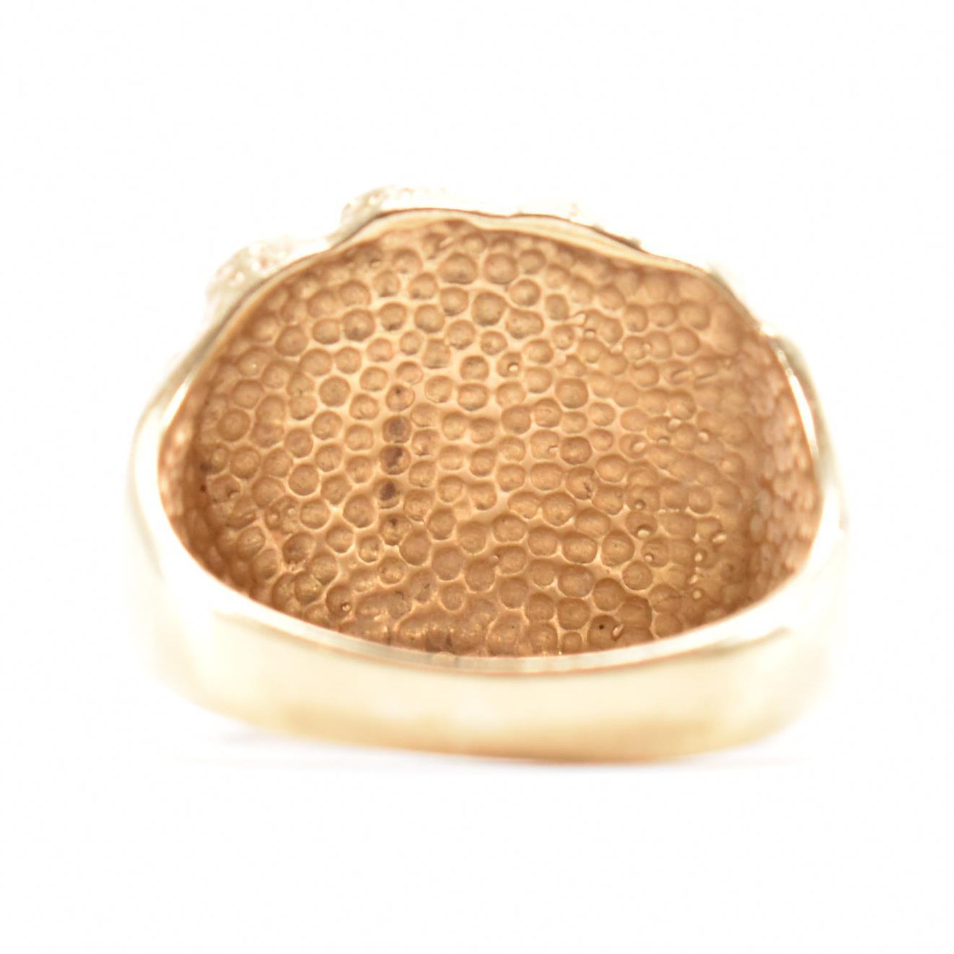 HALLMARKED 9CT GOLD NUGGET RING - Image 4 of 9
