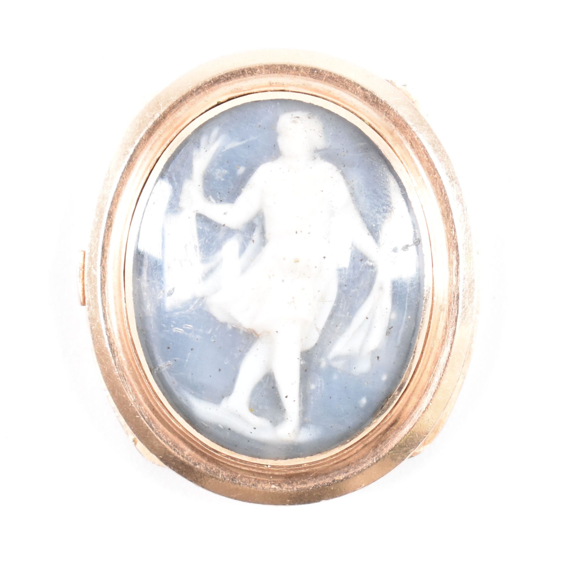 GEORGIAN GOLD & OYSTER SHELL CAMEO CLASP