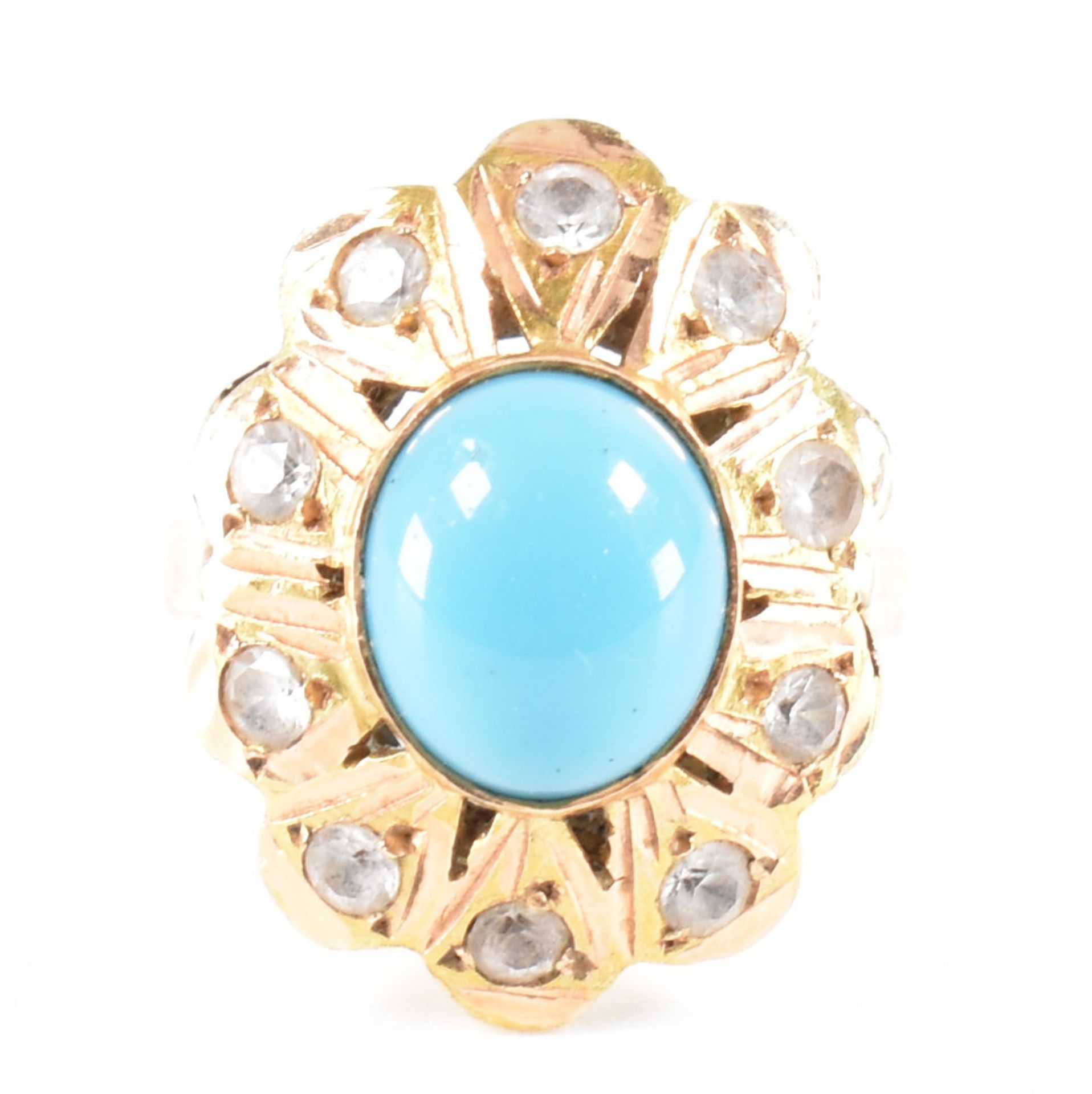 VINTAGE HIGH CARAT GOLD BLUE & WHITE STONE DRESS RING