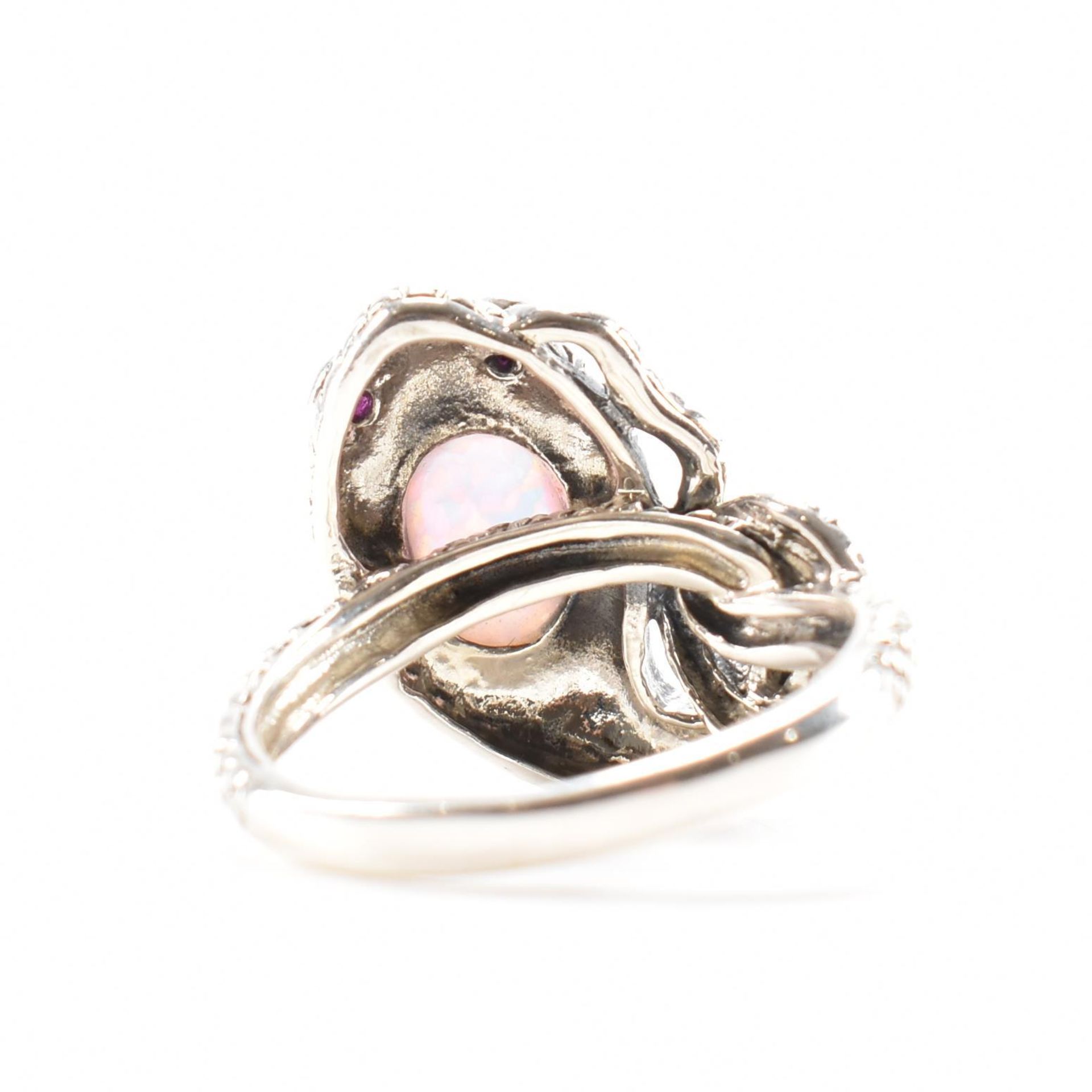 925 SILVER OPALITE & RUBY SNAKE RING - Image 4 of 7