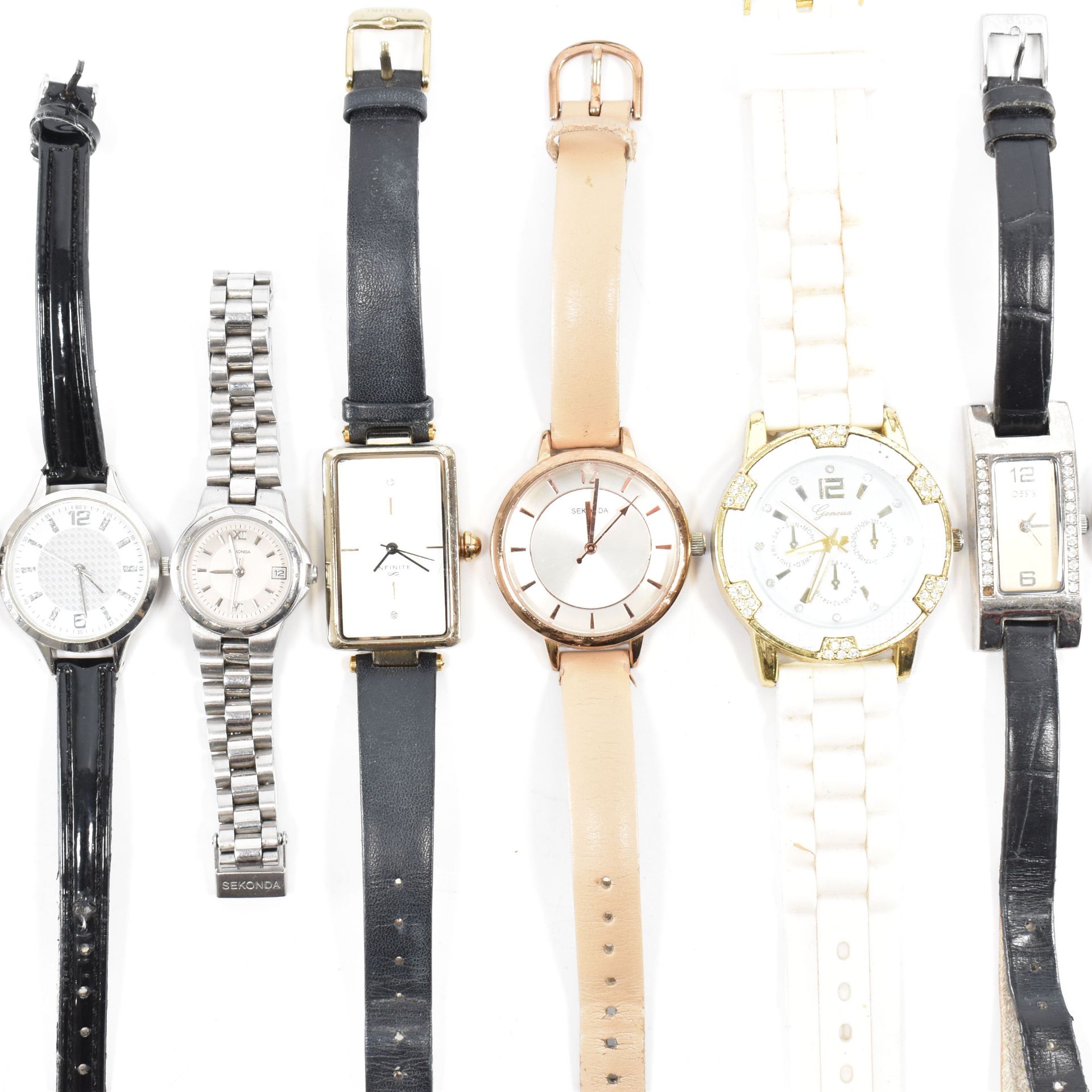COLLECTION OF ASSORTED WRIST WATCHES
