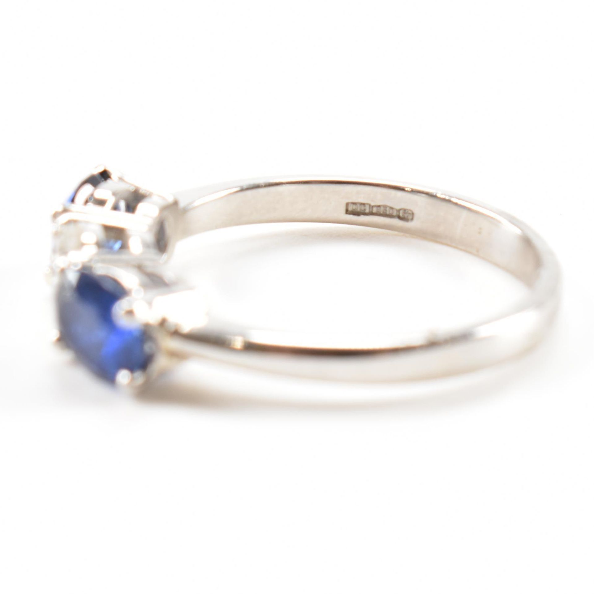 HALLMARKED PLATINUM DIAMOND & SAPPHIRE RING - Image 7 of 7