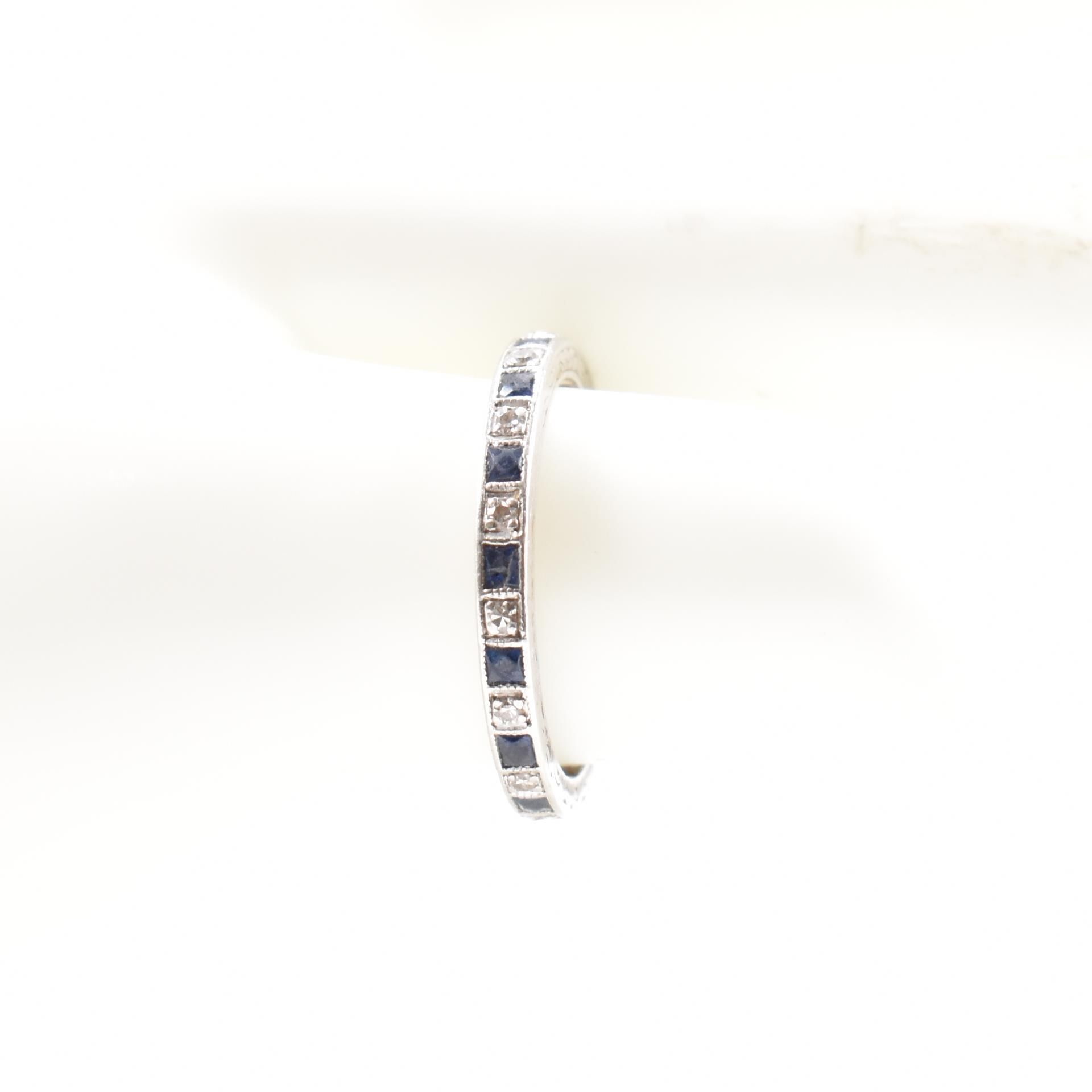 PLATINUM SAPPHIRE & DIAMOND ETERNITY RING - Image 5 of 5