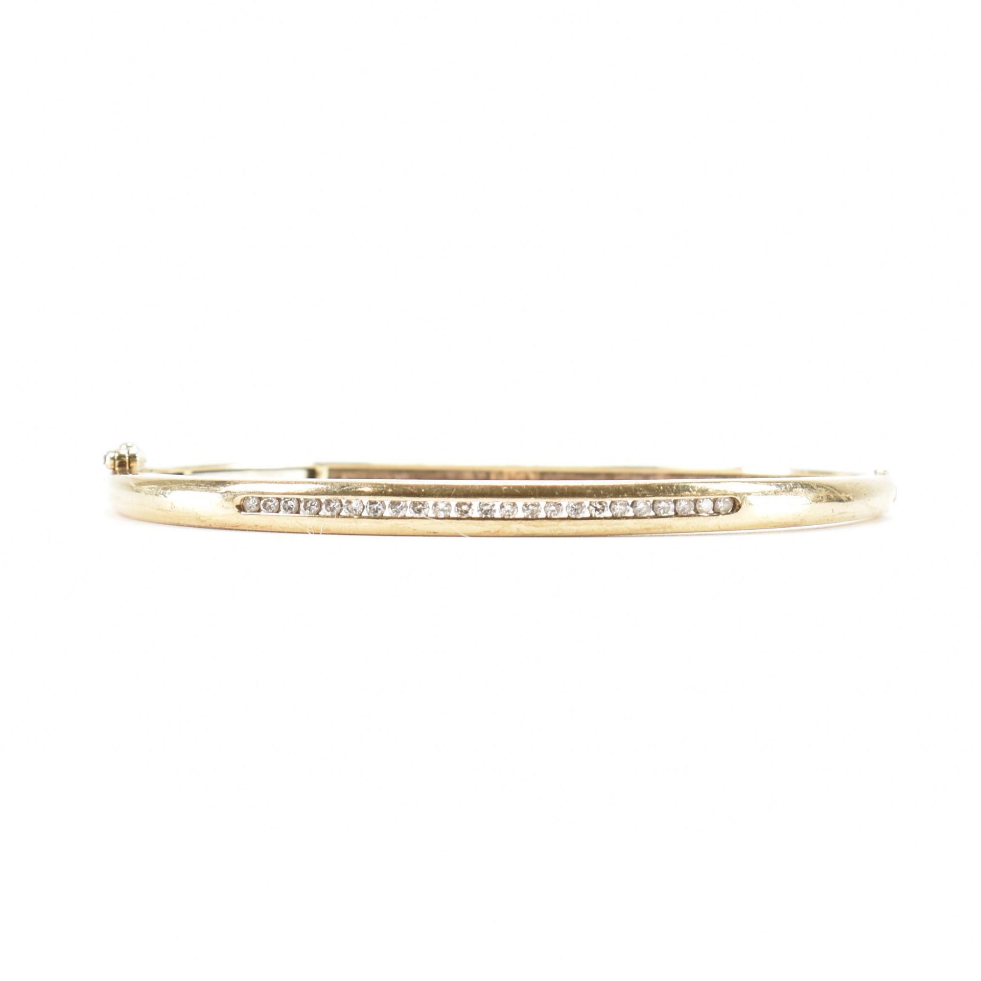 HALLMARKED 9CT GOLD & DIAMOND BANGLE BRACELET - Bild 7 aus 8