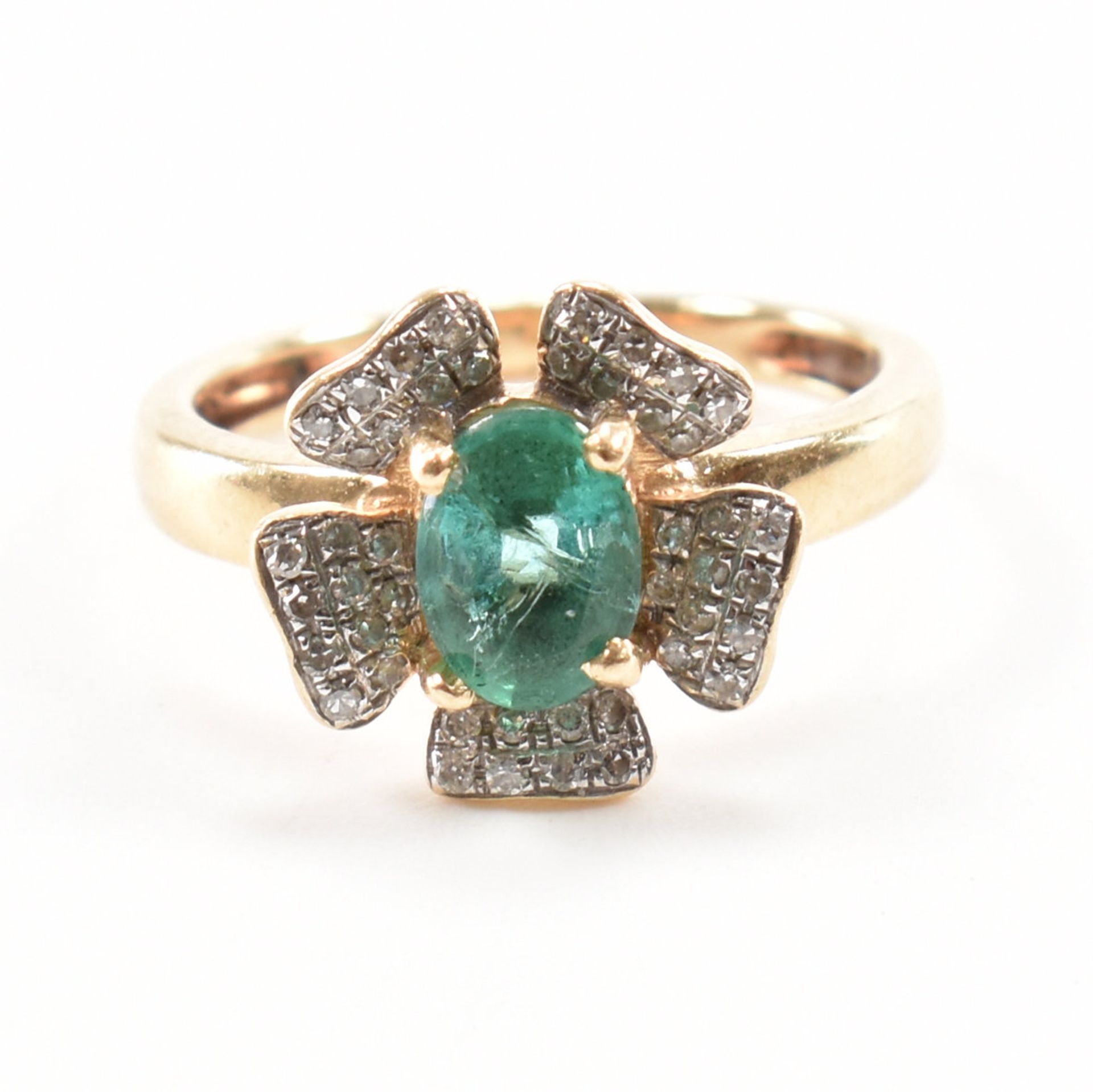 GOLD EMERALD & DIAMOND CLUSTER RING