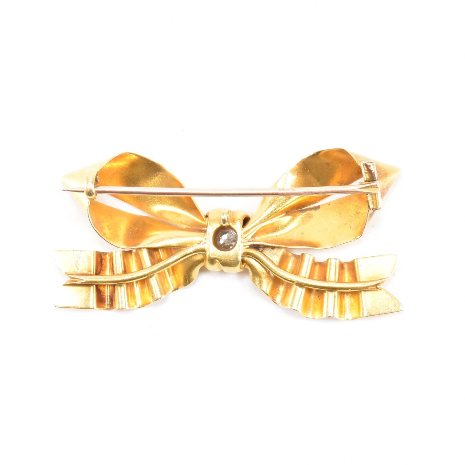 VICTORIAN GOLD & DIAMOND BOW BROOCH - Image 2 of 4