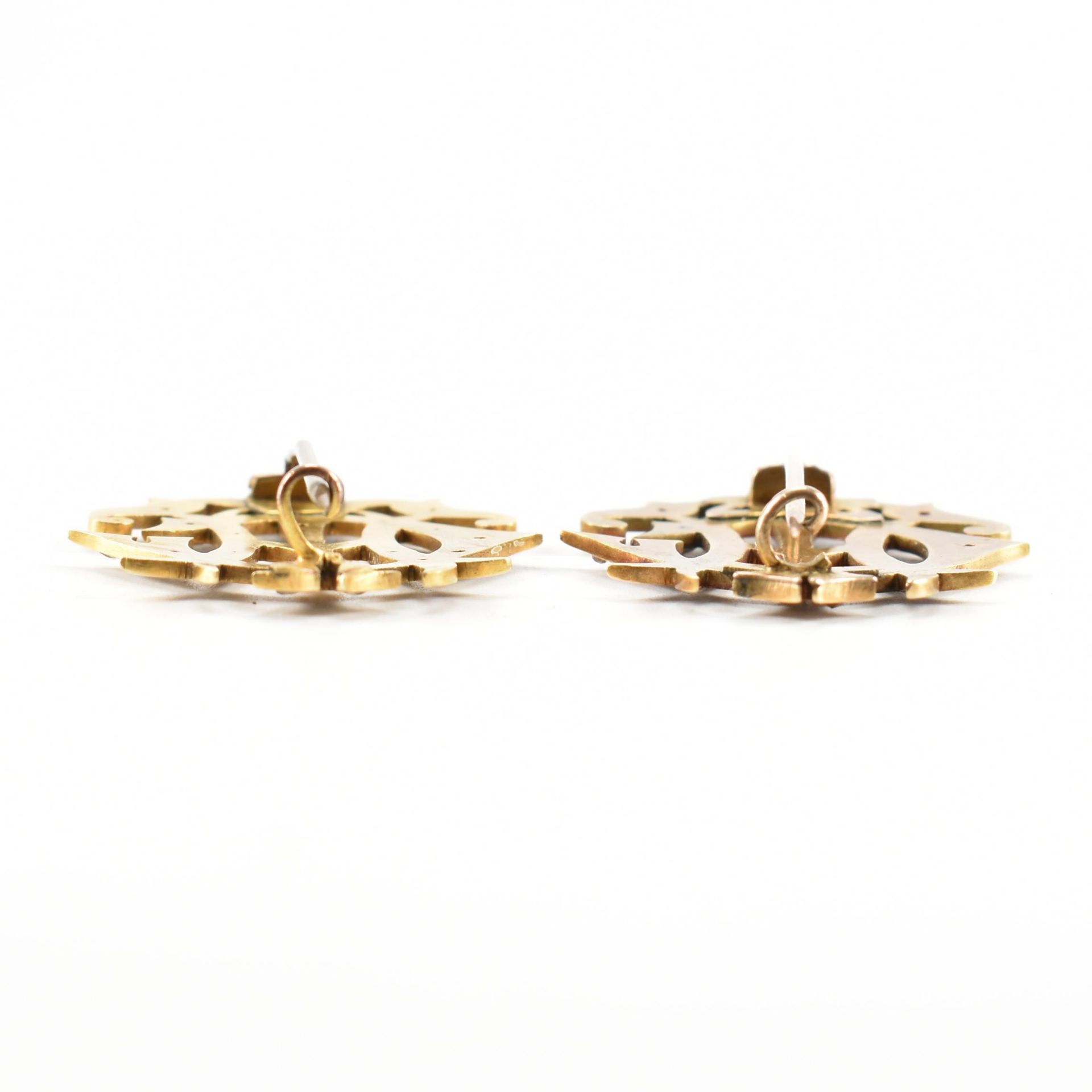 PAIR OF 19TH CENTURY DIAMOND SET MONOGRAM BROOCH PINS - Image 4 of 5