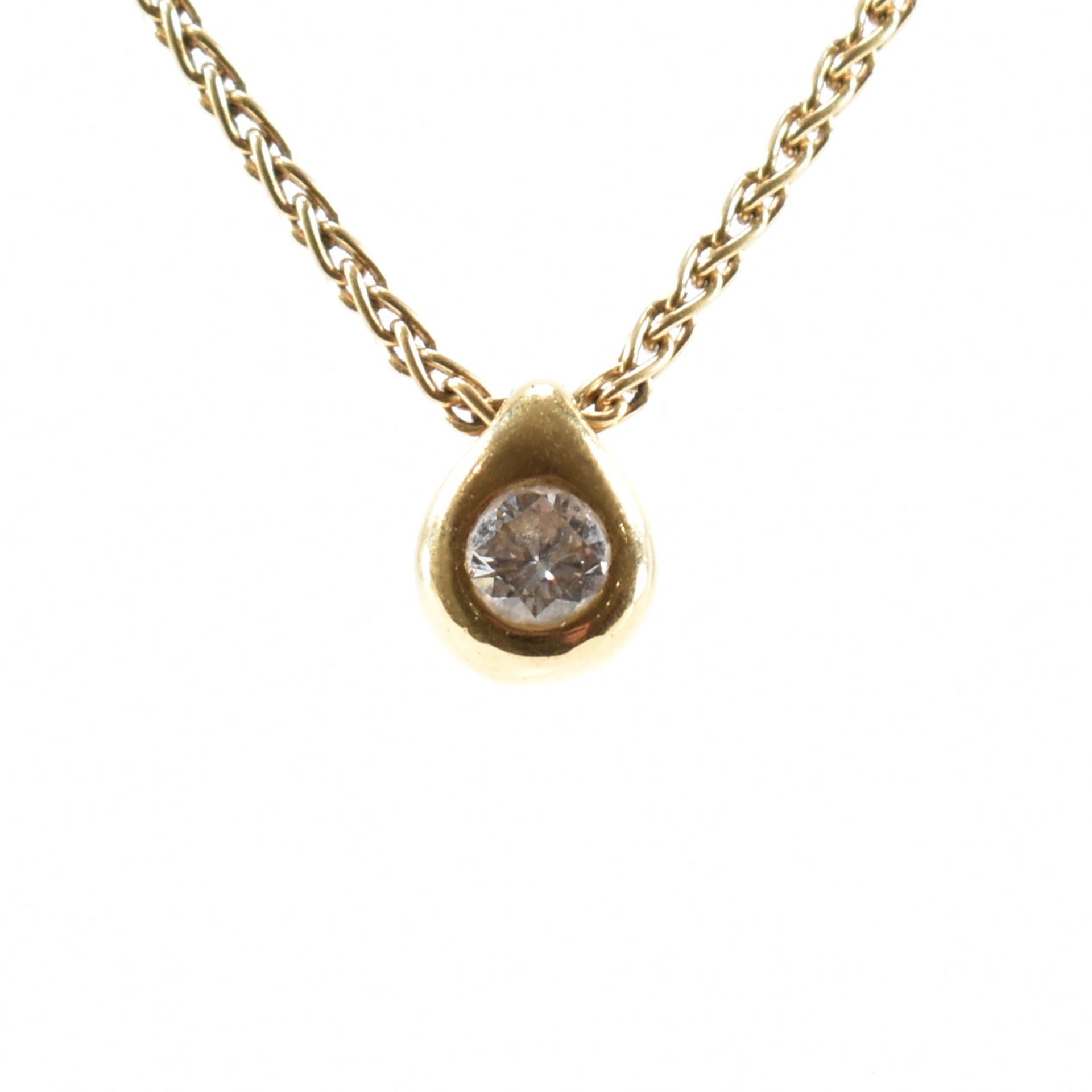 HALLMARKED 18CT GOLD & DIAMOND NECKLACE PENDANT & CHAIN