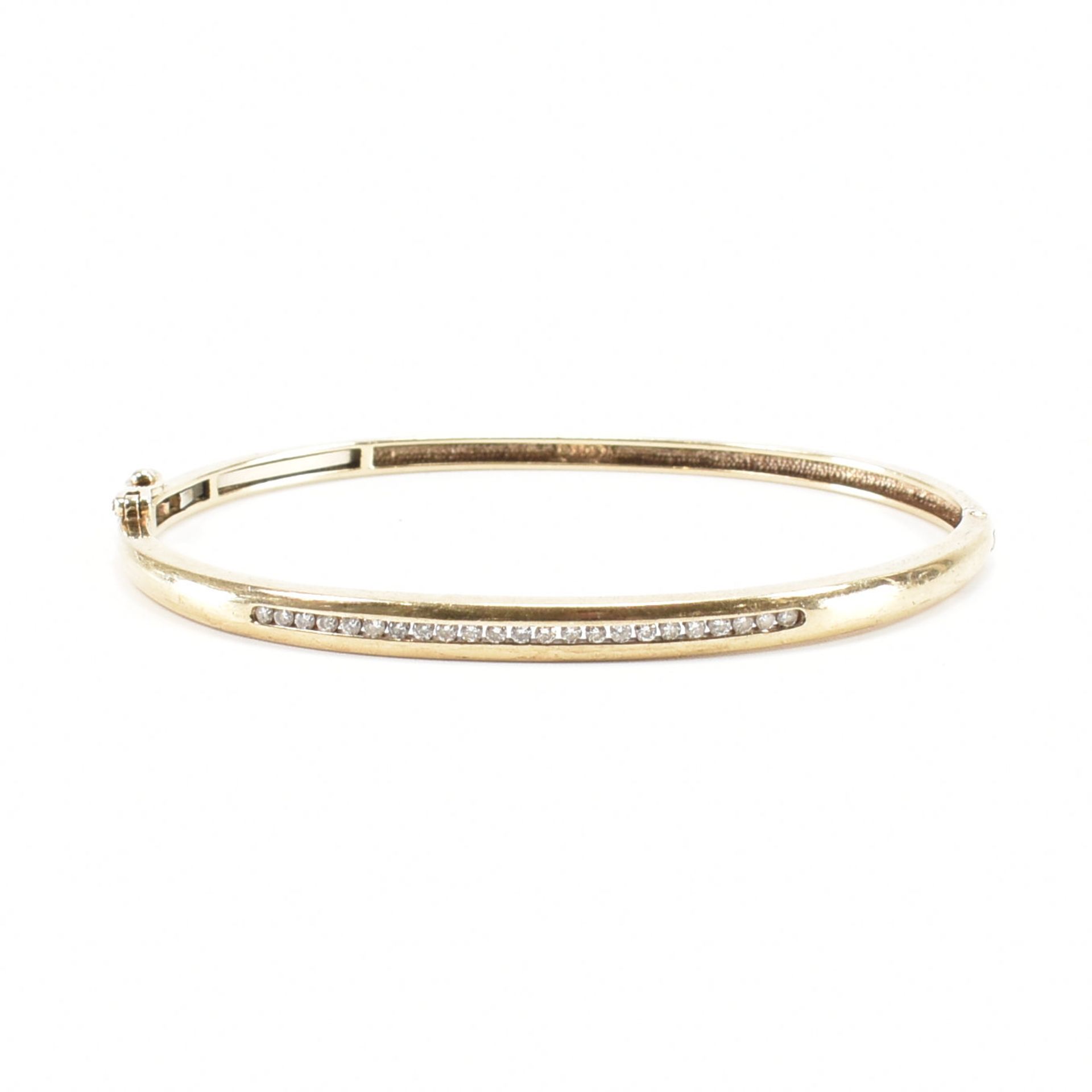 HALLMARKED 9CT GOLD & DIAMOND BANGLE BRACELET