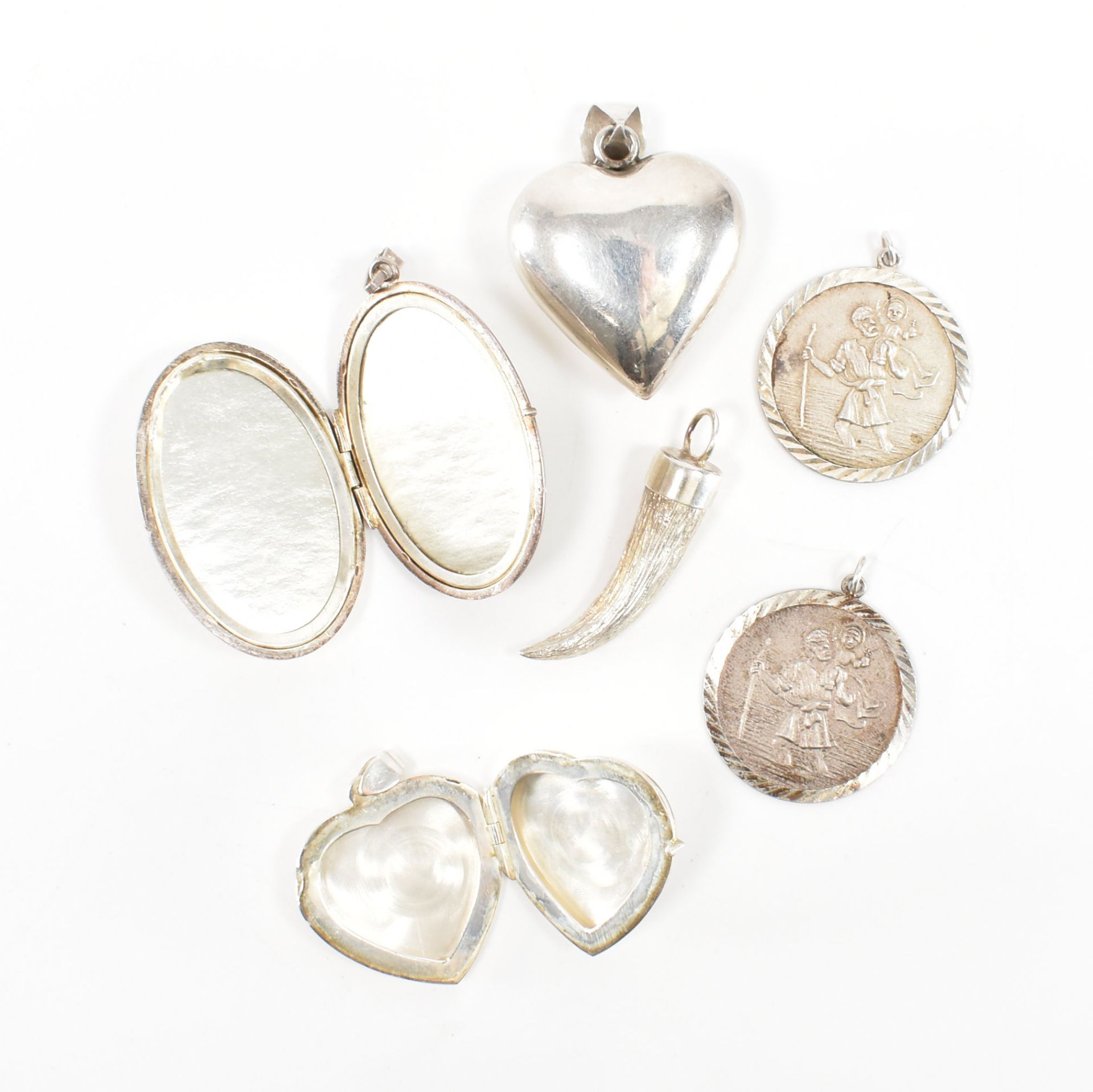 COLLECTION OF ASSORTED SILVER PENDANTS - Image 2 of 3