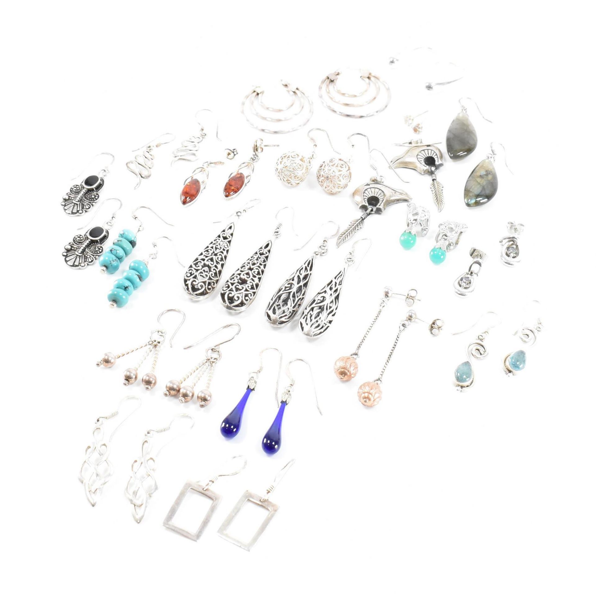 COLLECTION OF ASSORTED 925 SILVER EARRINGS - Bild 2 aus 5