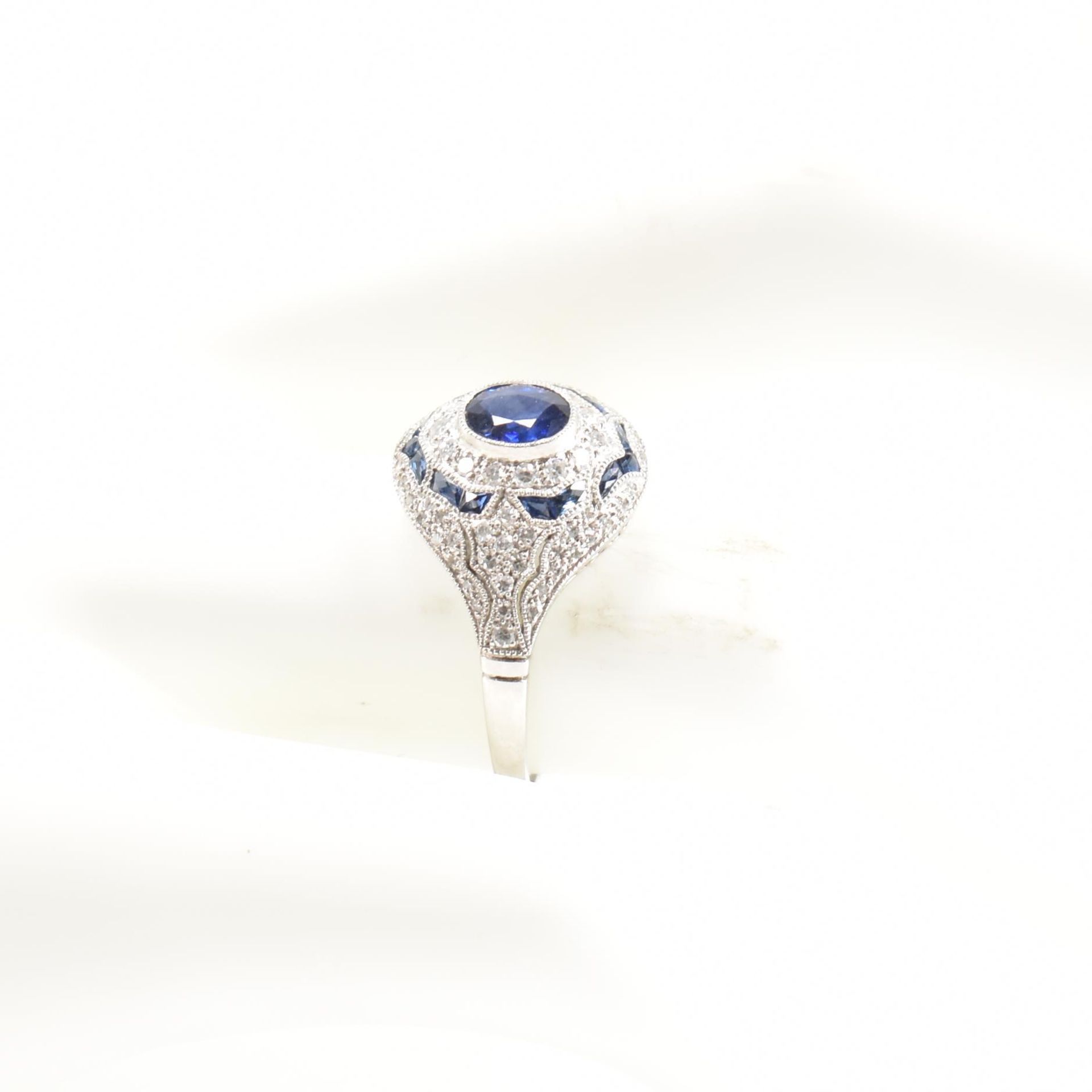 PLATINUM SAPPHIRE & DIAMOND RING - Image 7 of 7