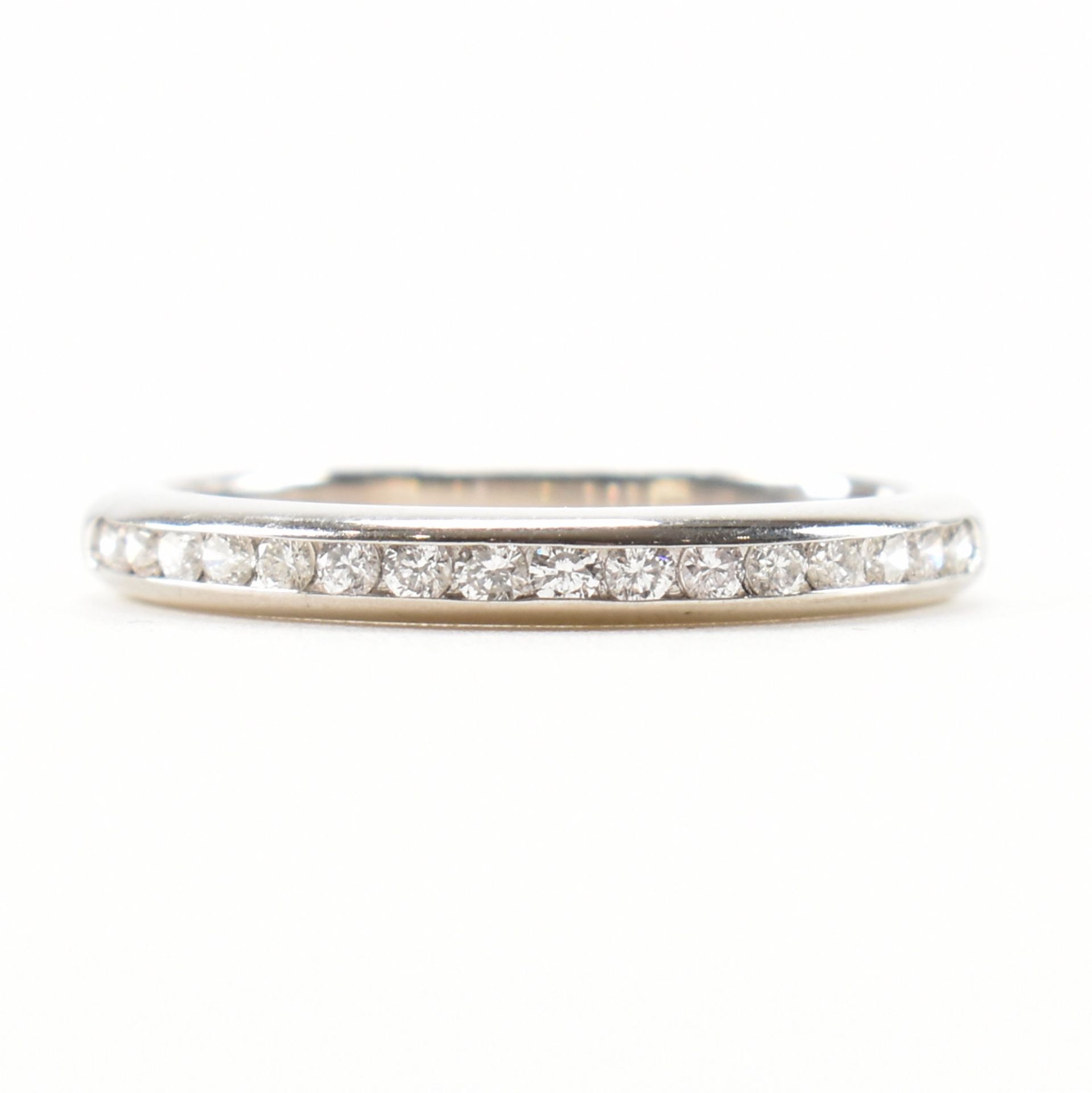 HALLMARKED 950 PLATINUM & DIAMOND HALF ETERNITY RING