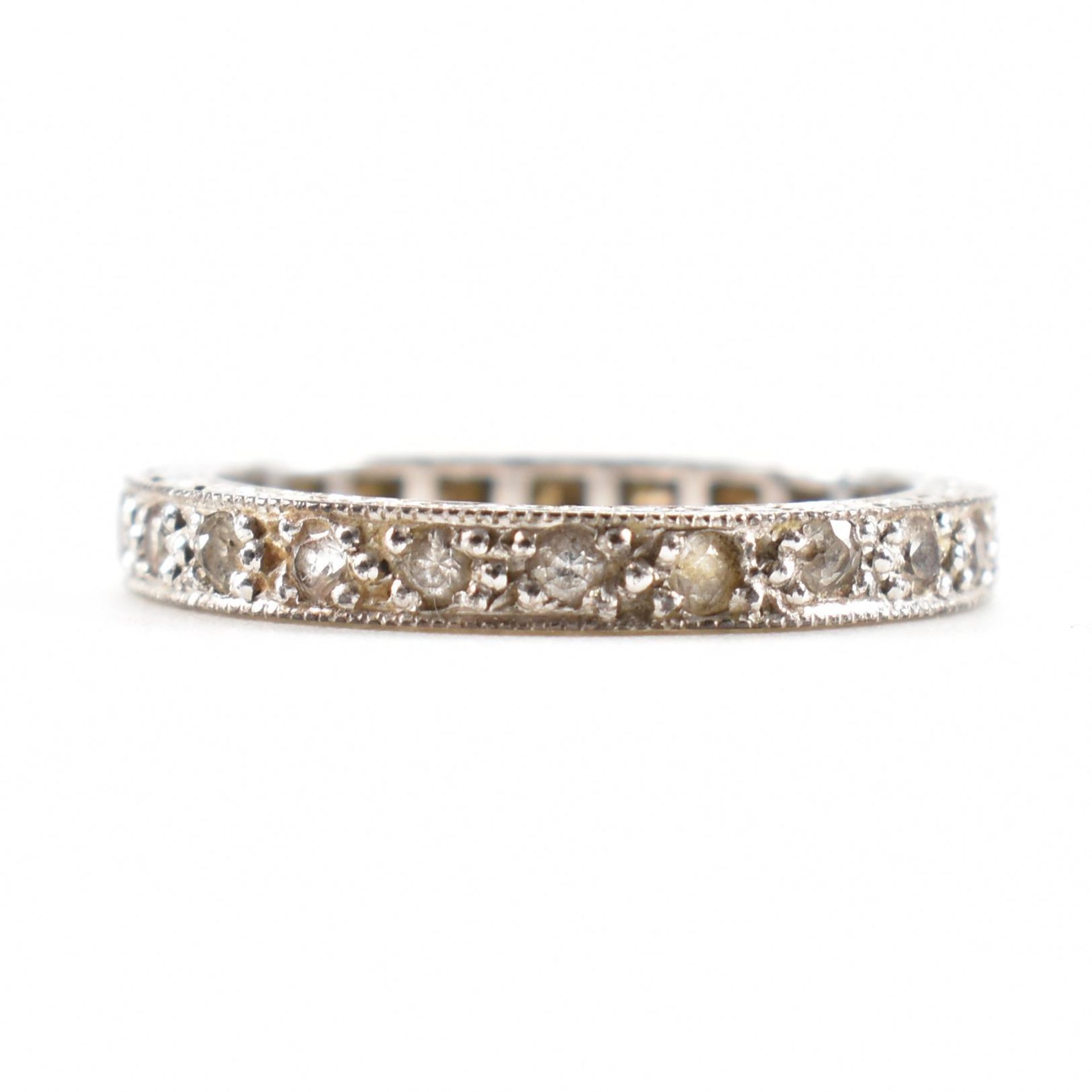 9CT WHITE GOLD ETERNITY RING - Image 4 of 6