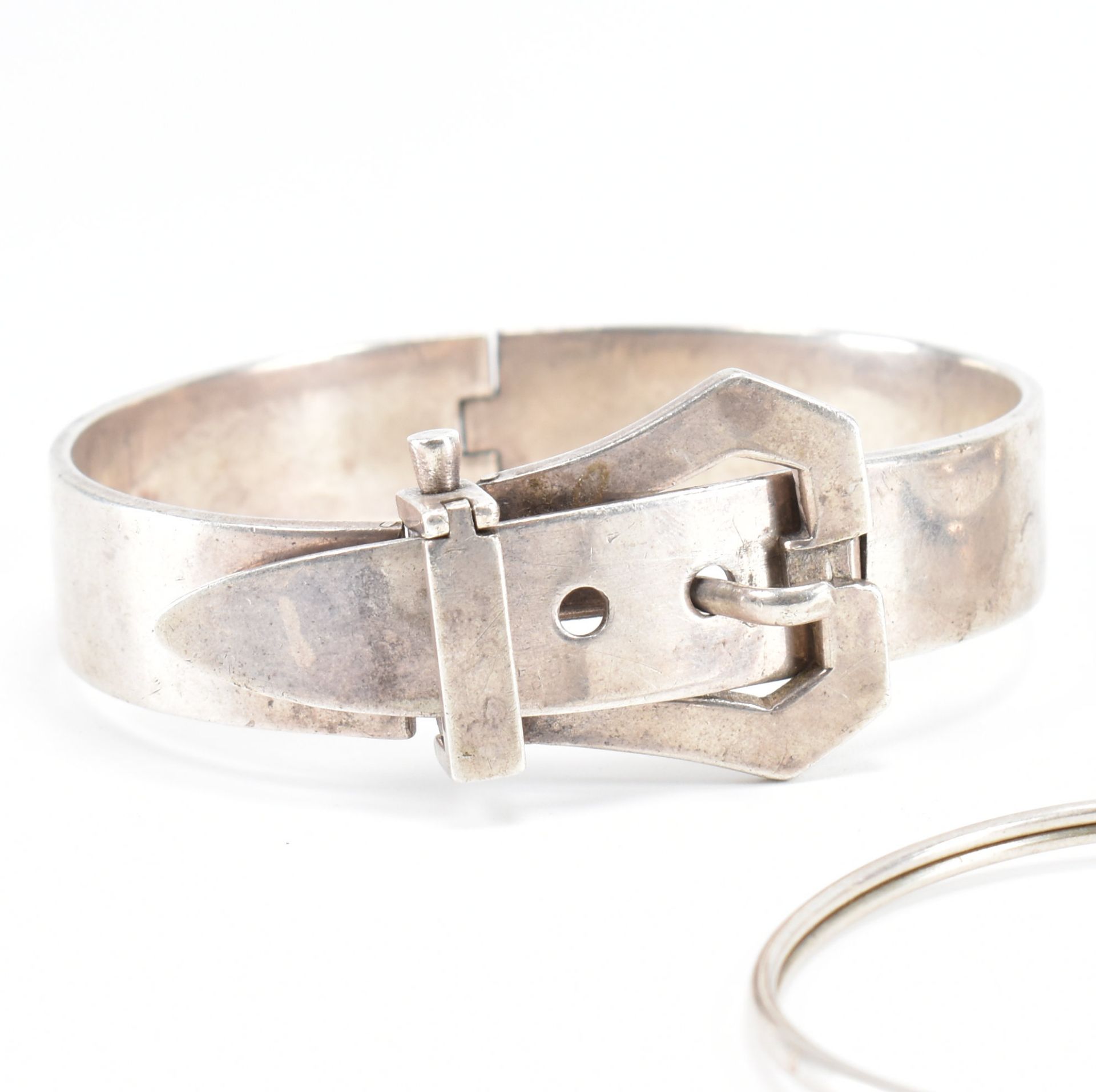 THREE 925 SILVER BANGLE BRACELETS - Image 2 of 4