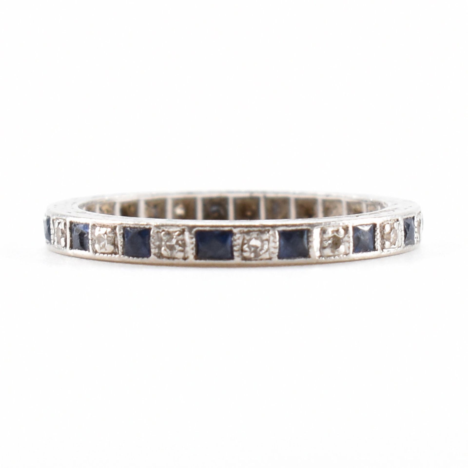 PLATINUM SAPPHIRE & DIAMOND ETERNITY RING