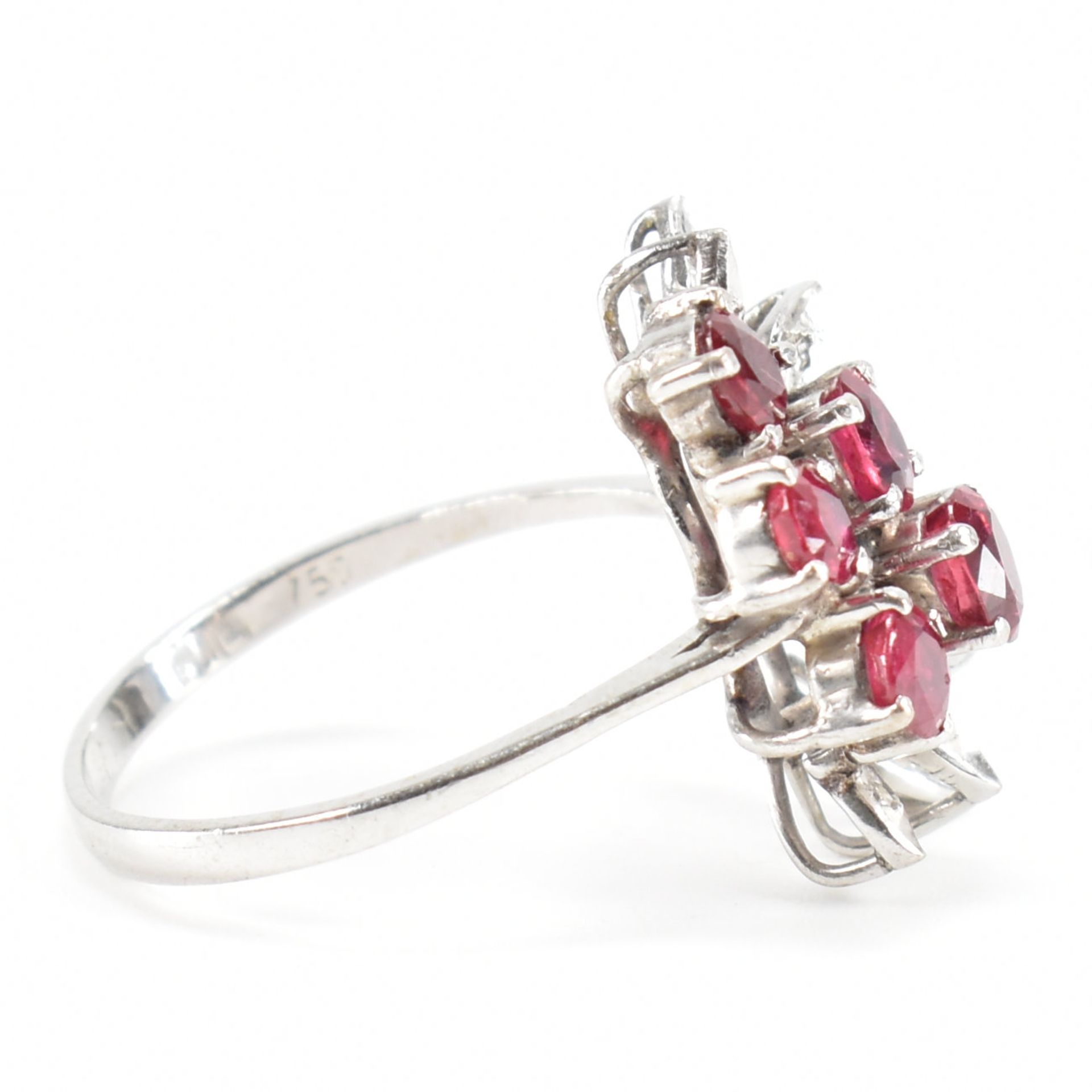 18CT WHITE GOLD RUBY & DIAMOND CLUSTER RING - Image 5 of 8