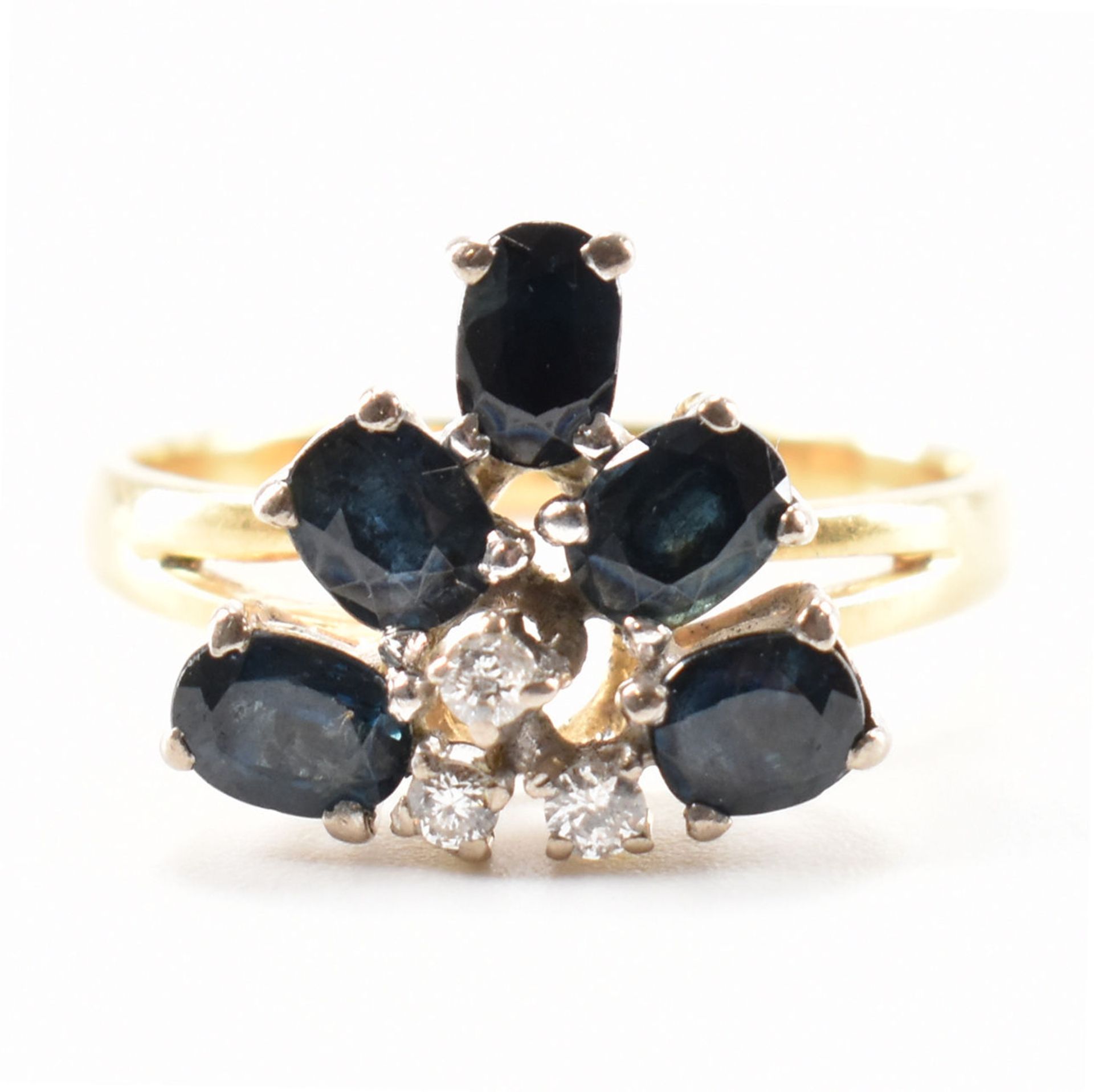 HALLMARKED 18CT GOLD SAPPHIRE & DIAMOND RING